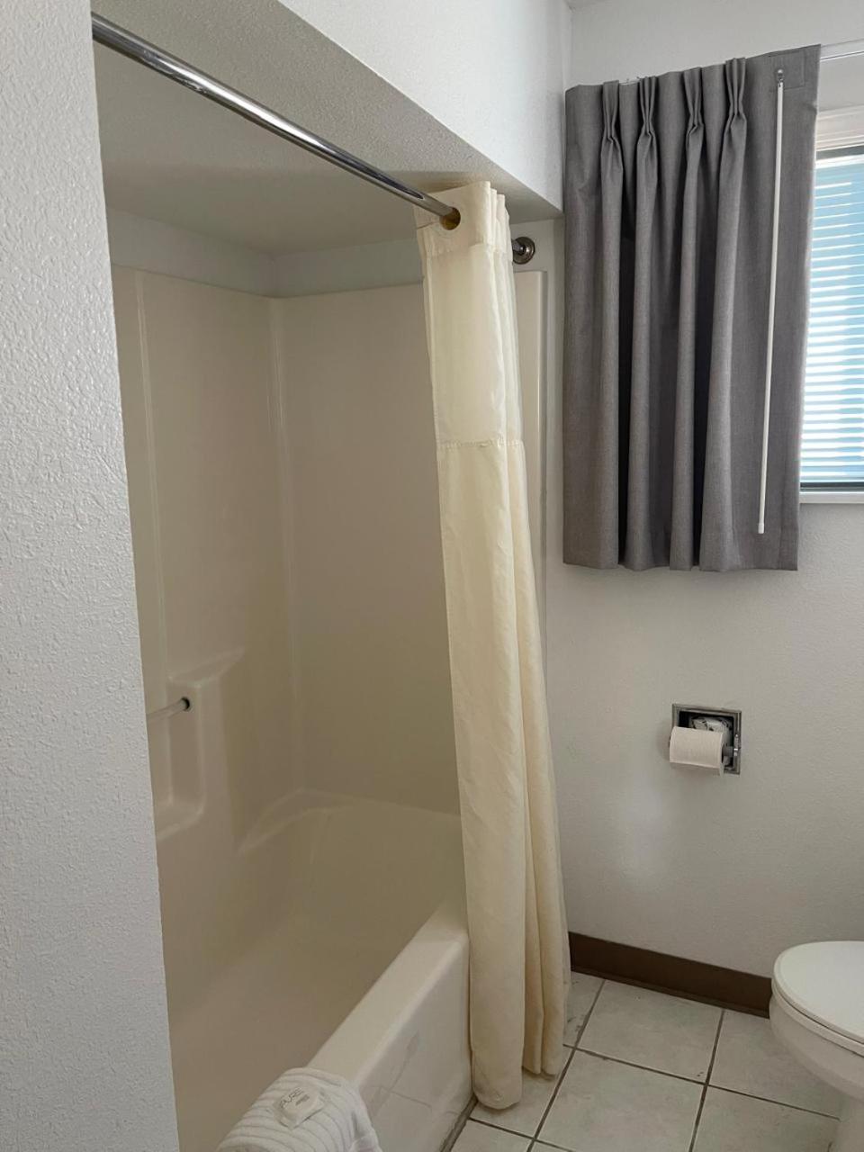 Two-Bedroom Suite photo 3
