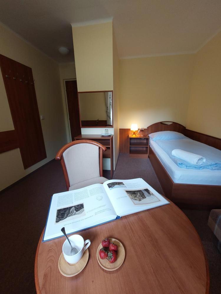 Deluxe Twin Room photo 2