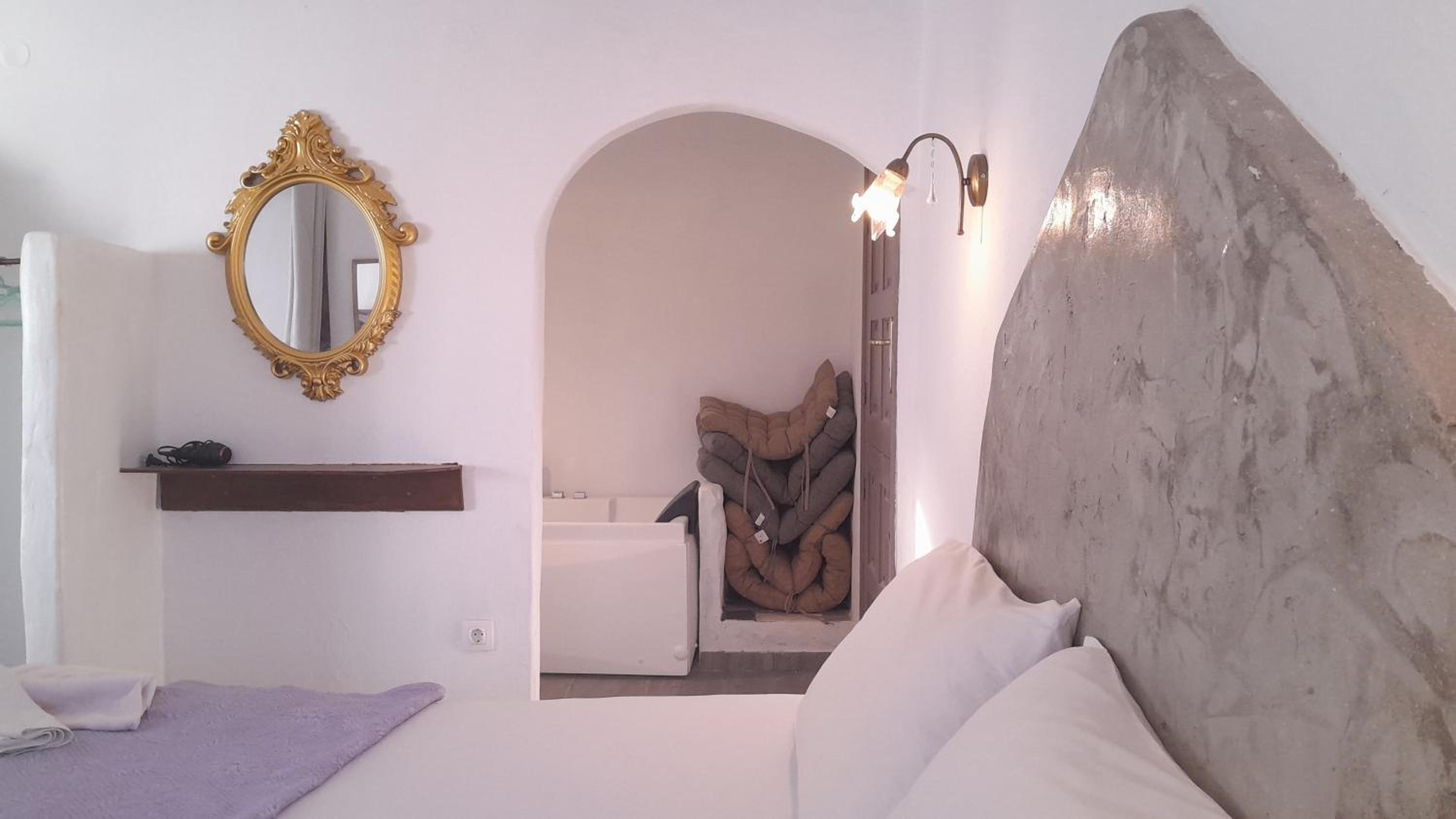 King Suite with Spa Bath