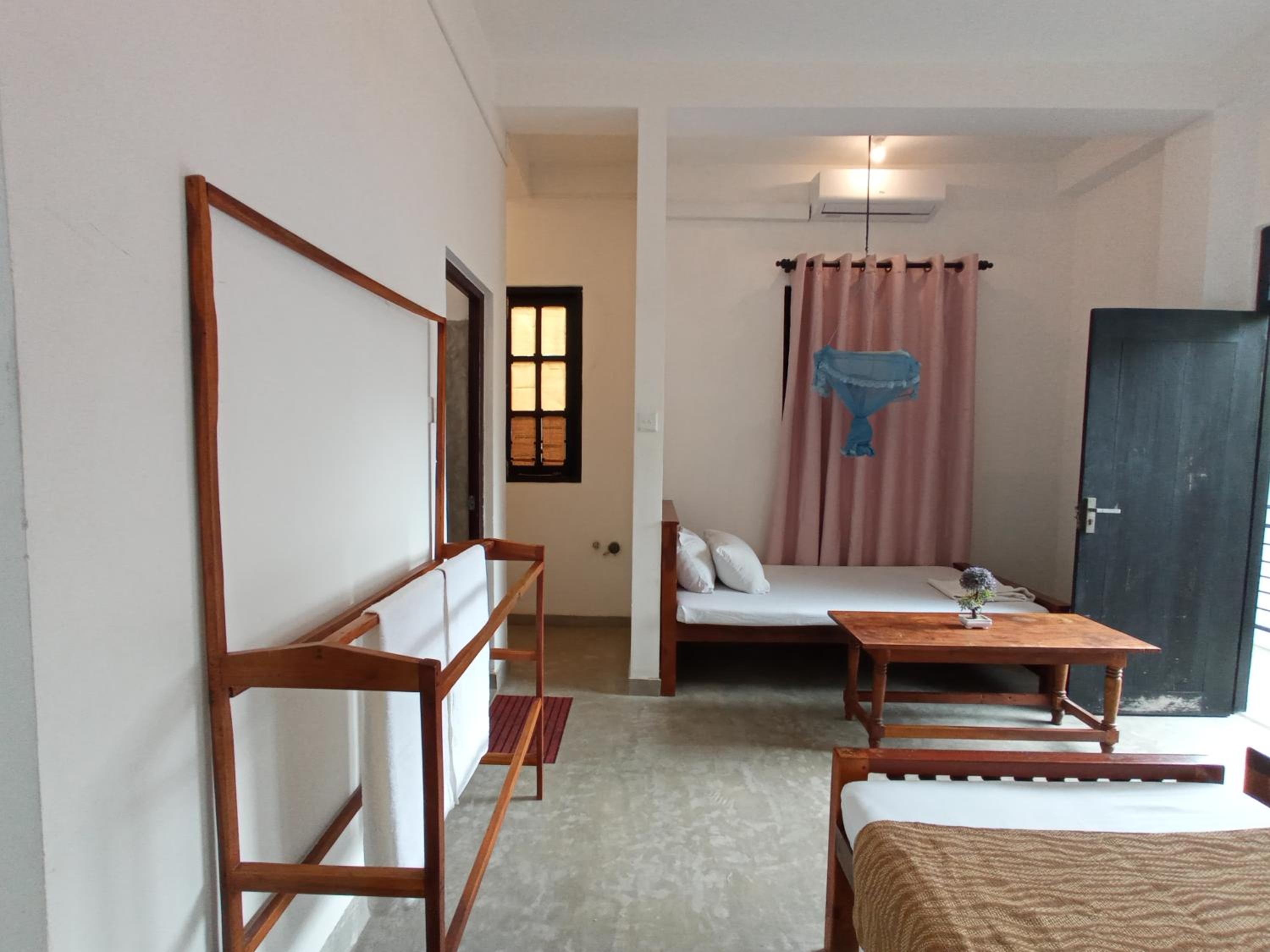 Single Bed in Mixed Dormitory Room photo 3