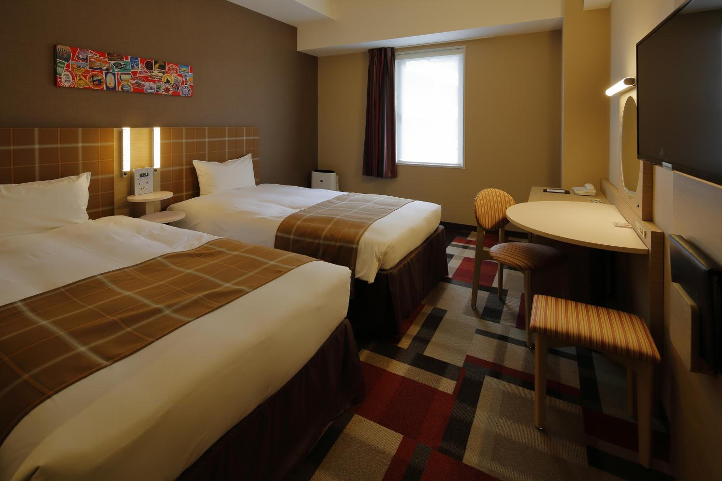 Superior Twin Room Single Use - Non-Smoking - Photo 1