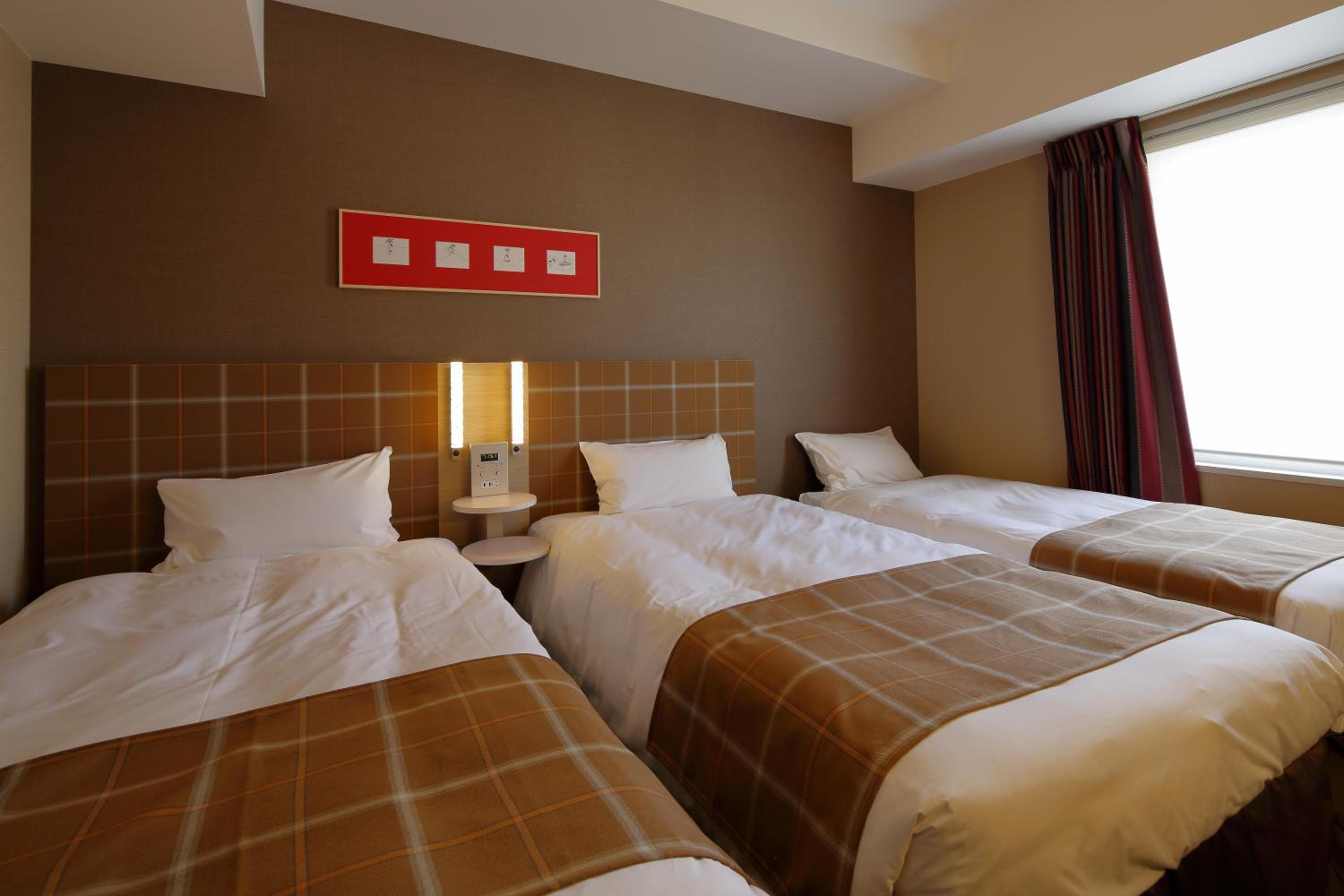 Superior Twin Room - Non-Smoking - Photo 6