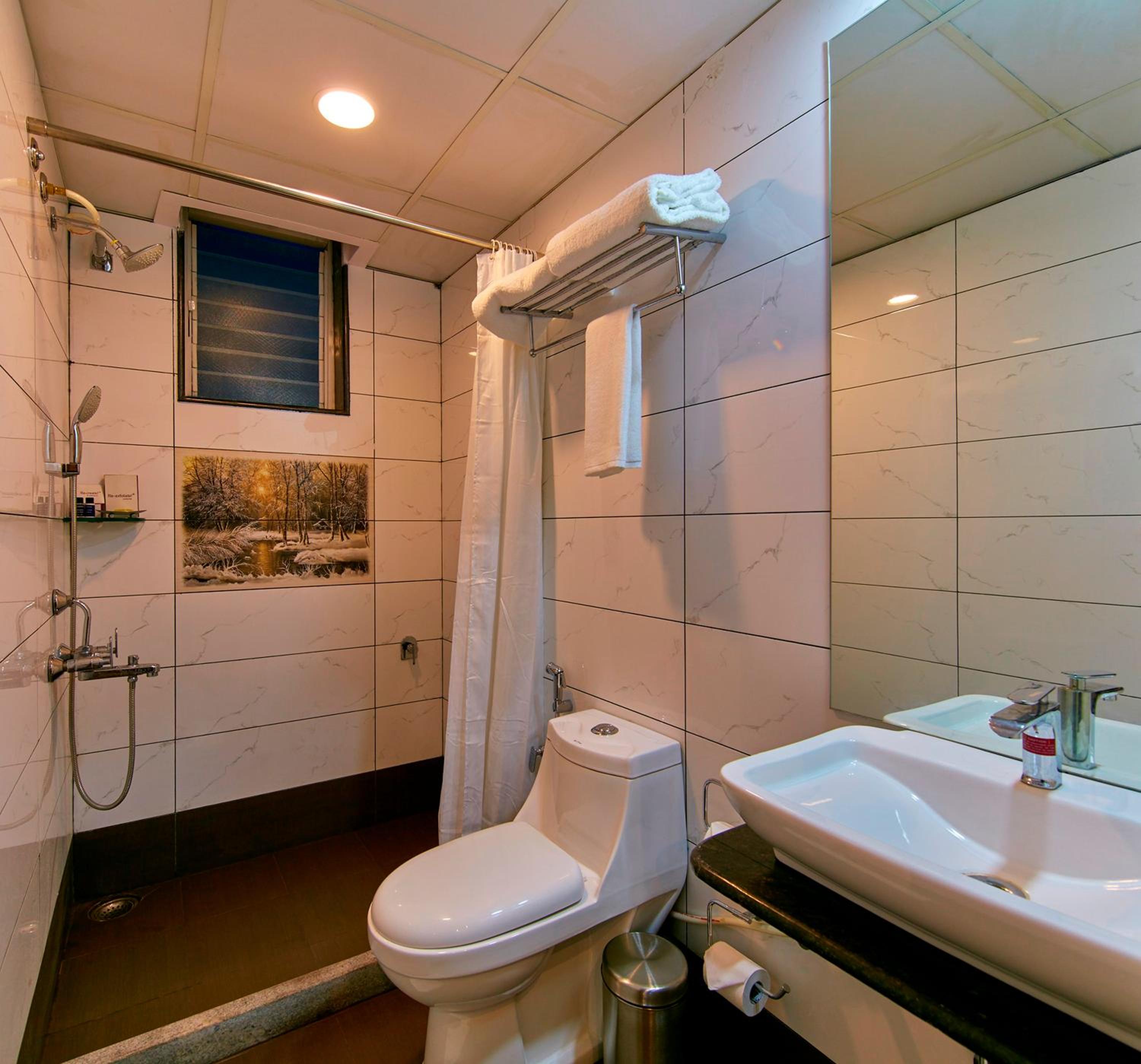 Executive Room - Photo 5