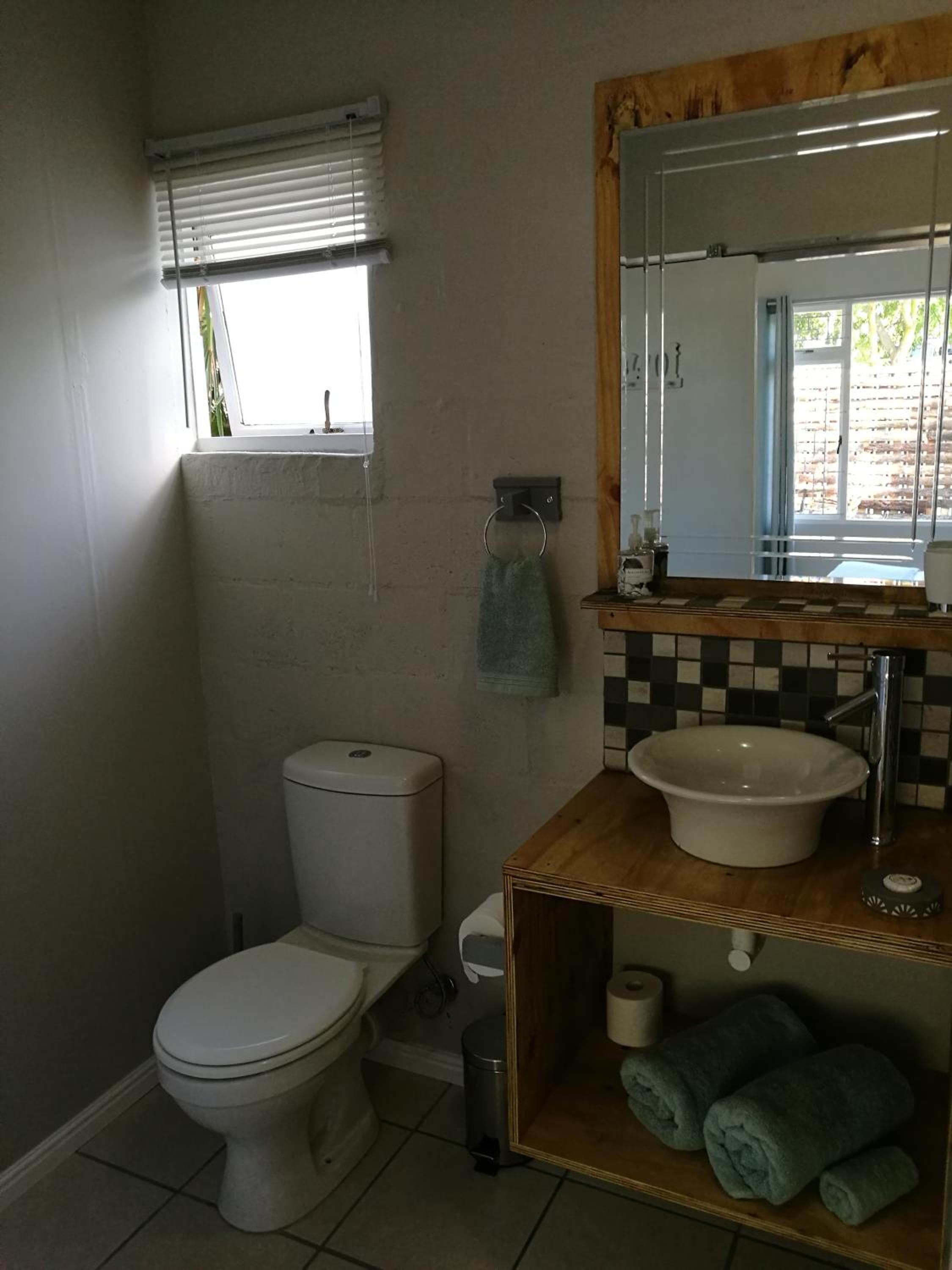 Studio Apartment photo 2