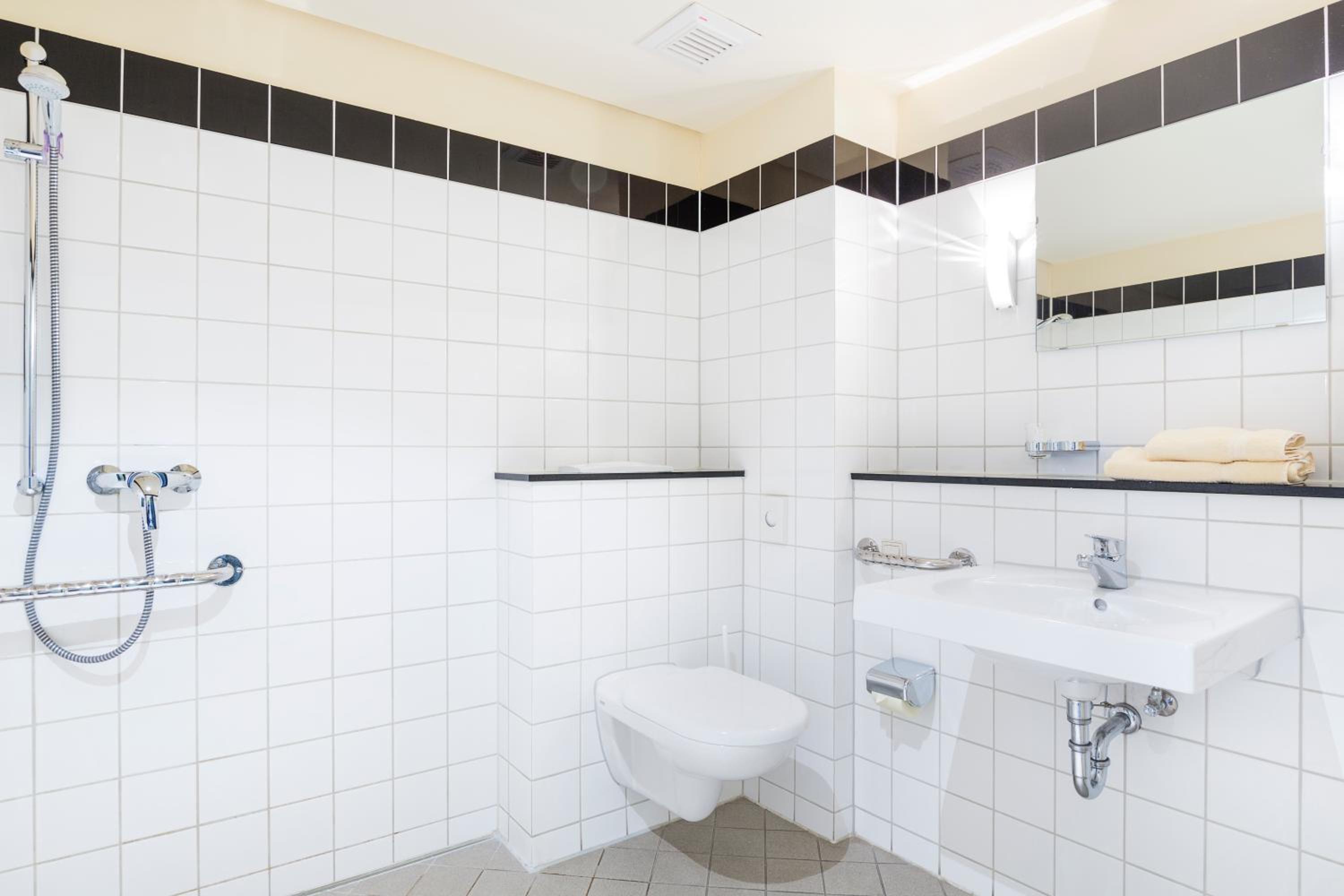  Double Room with Shower - Photo 2