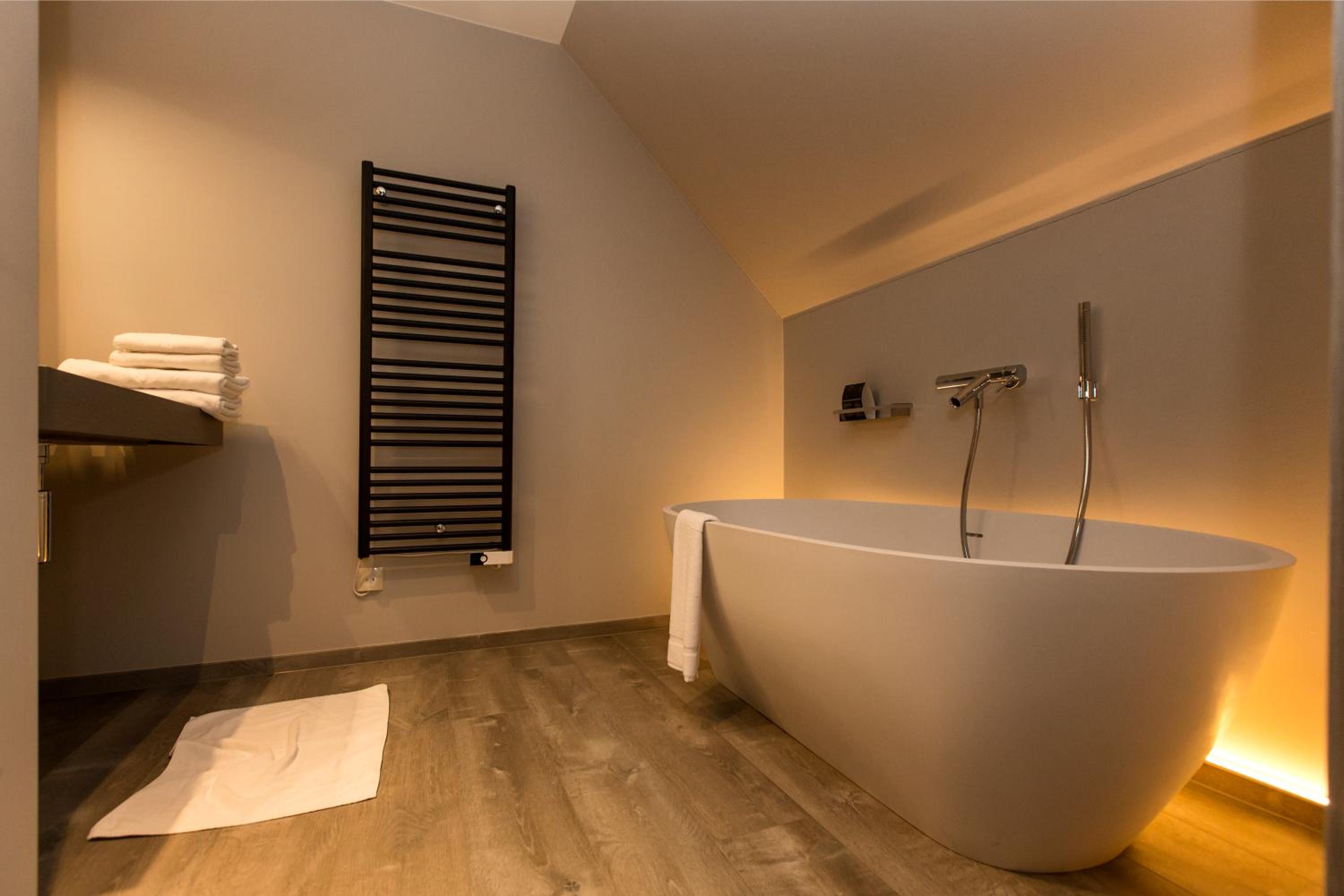 Exclusive Double Room With River View - Photo 4