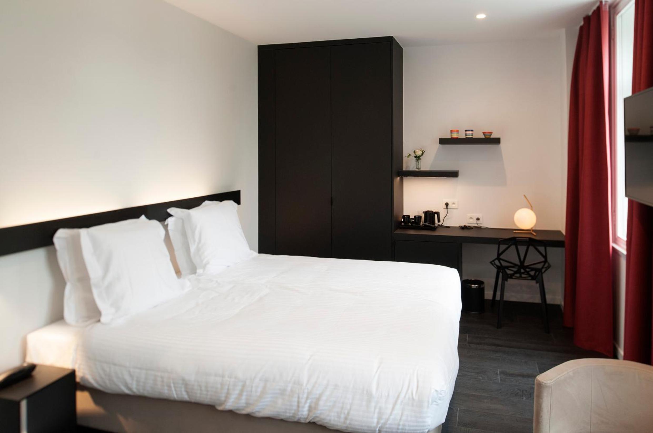 Superior Twin Room - Photo 4
