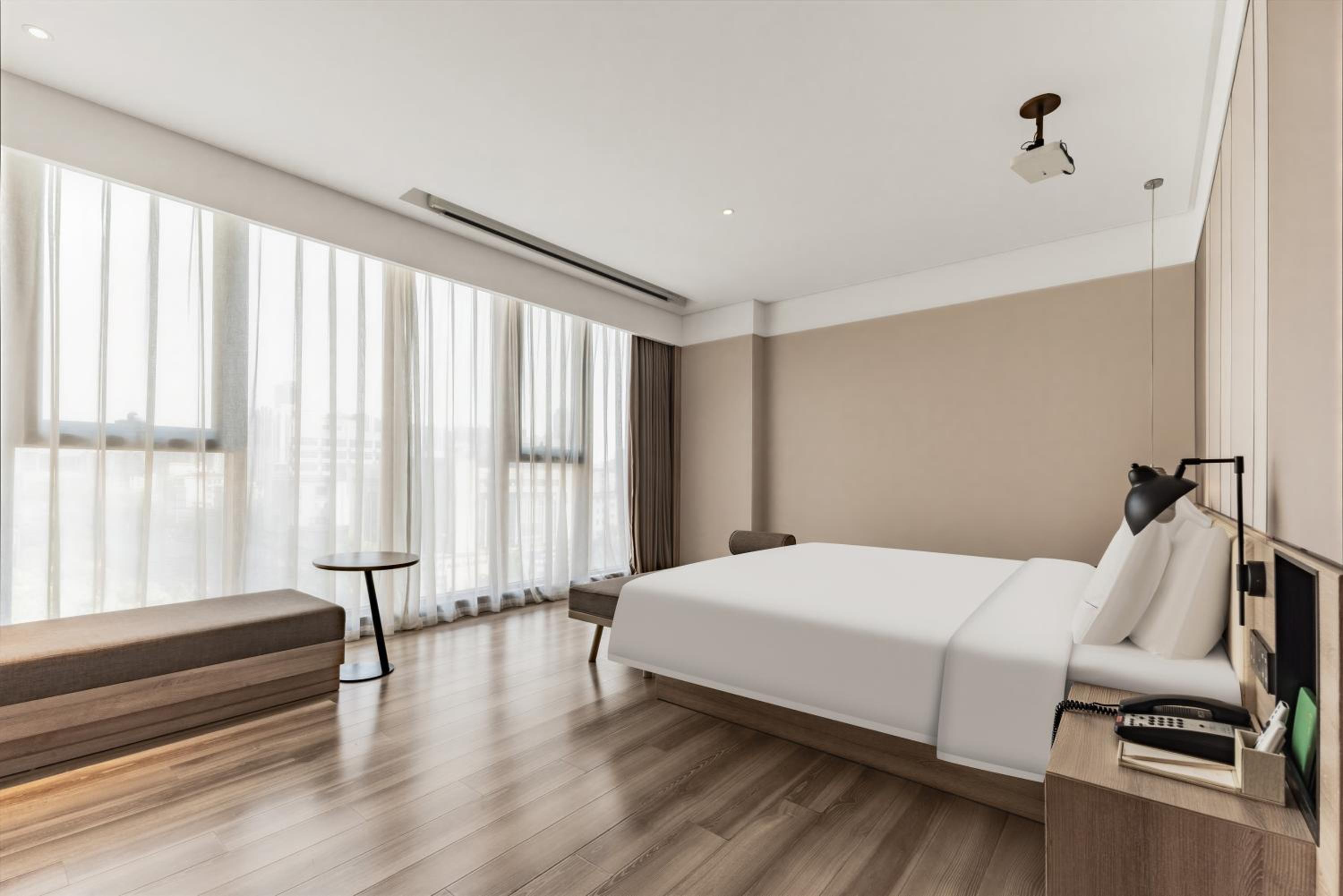 Jimu Double Room with City View photo 2