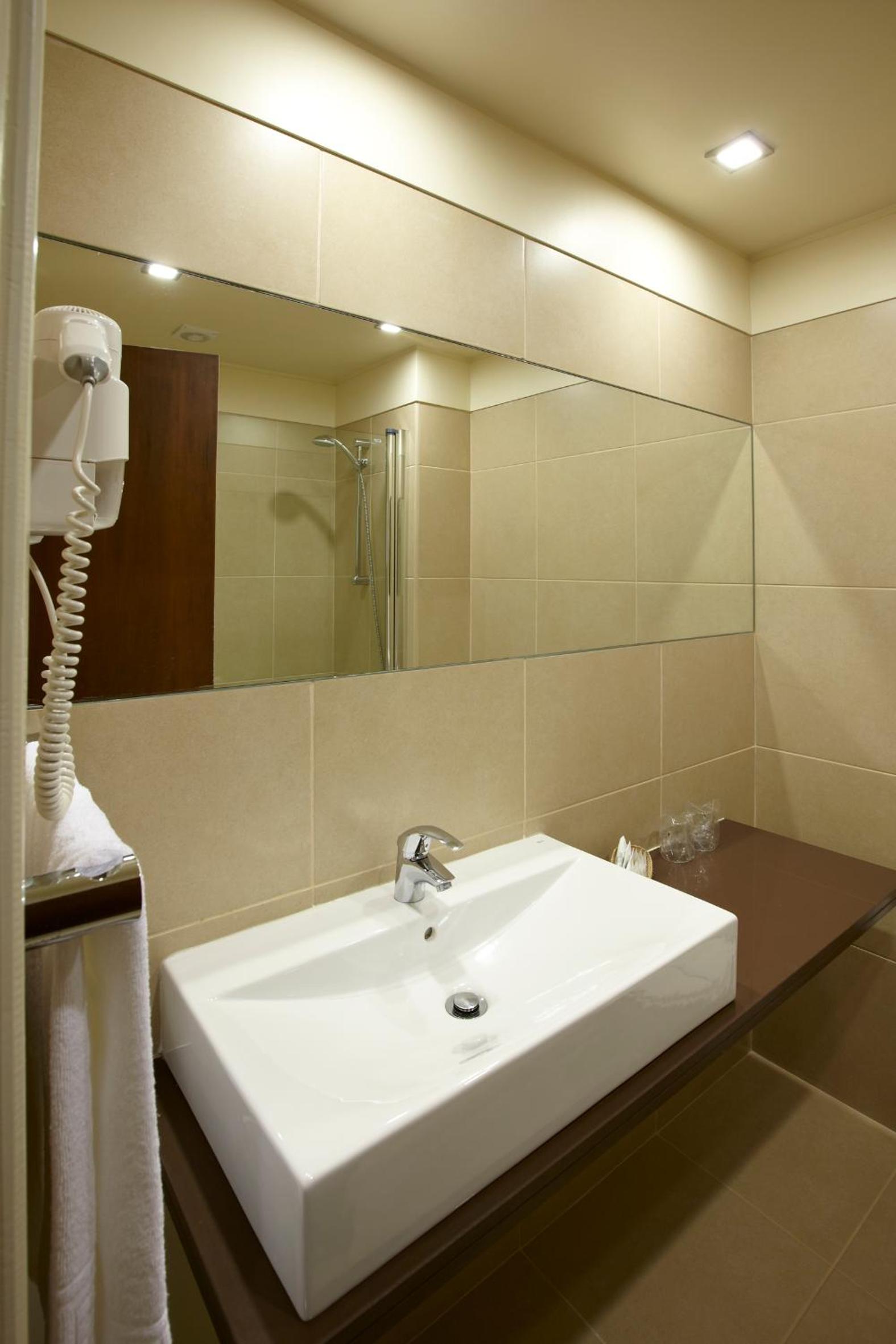 Executive Suite photo 2