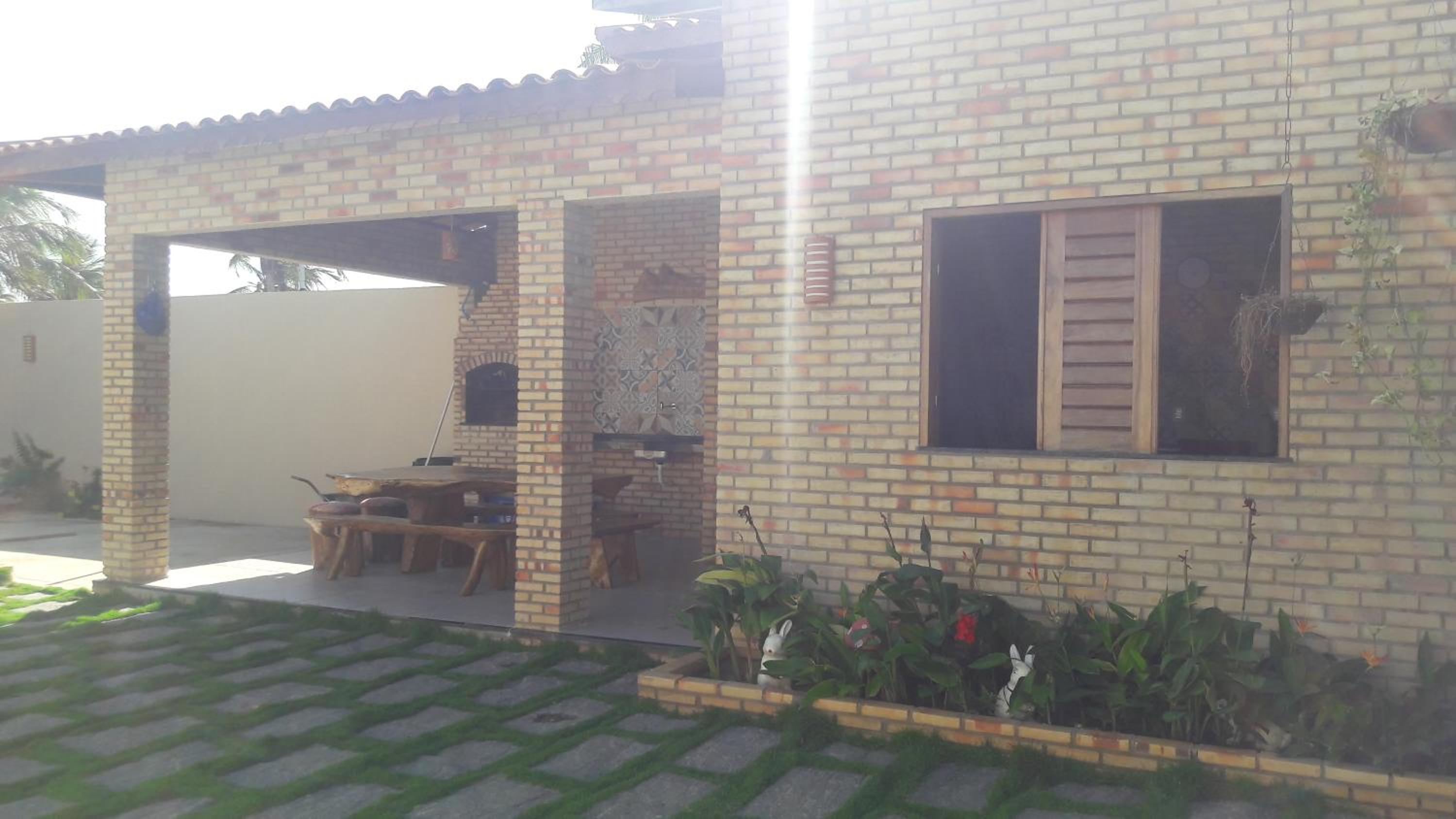 Four-Bedroom House photo 3