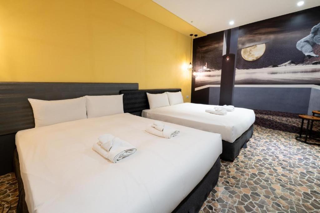Exquisite Quadruple Room