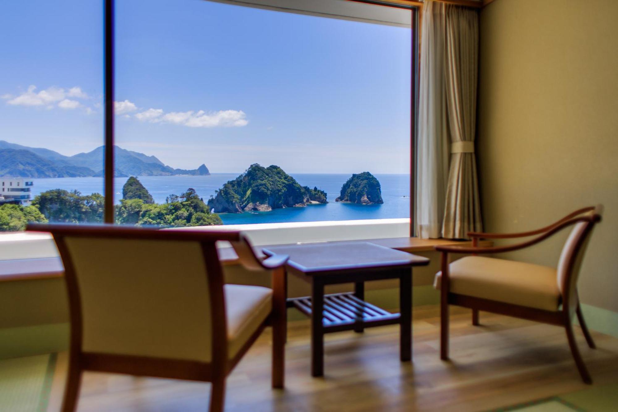 Japanese-Style Quadruple Room