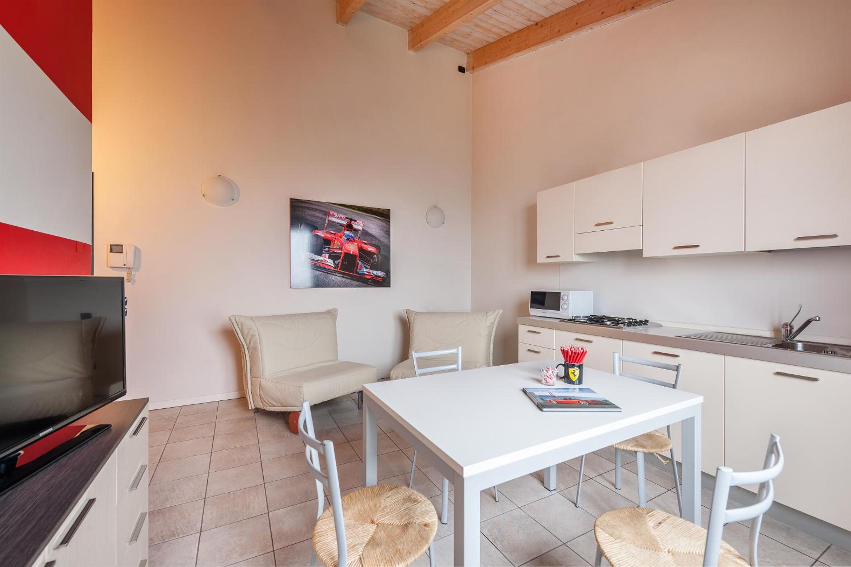 Two-Bedroom Apartment - Photo 9