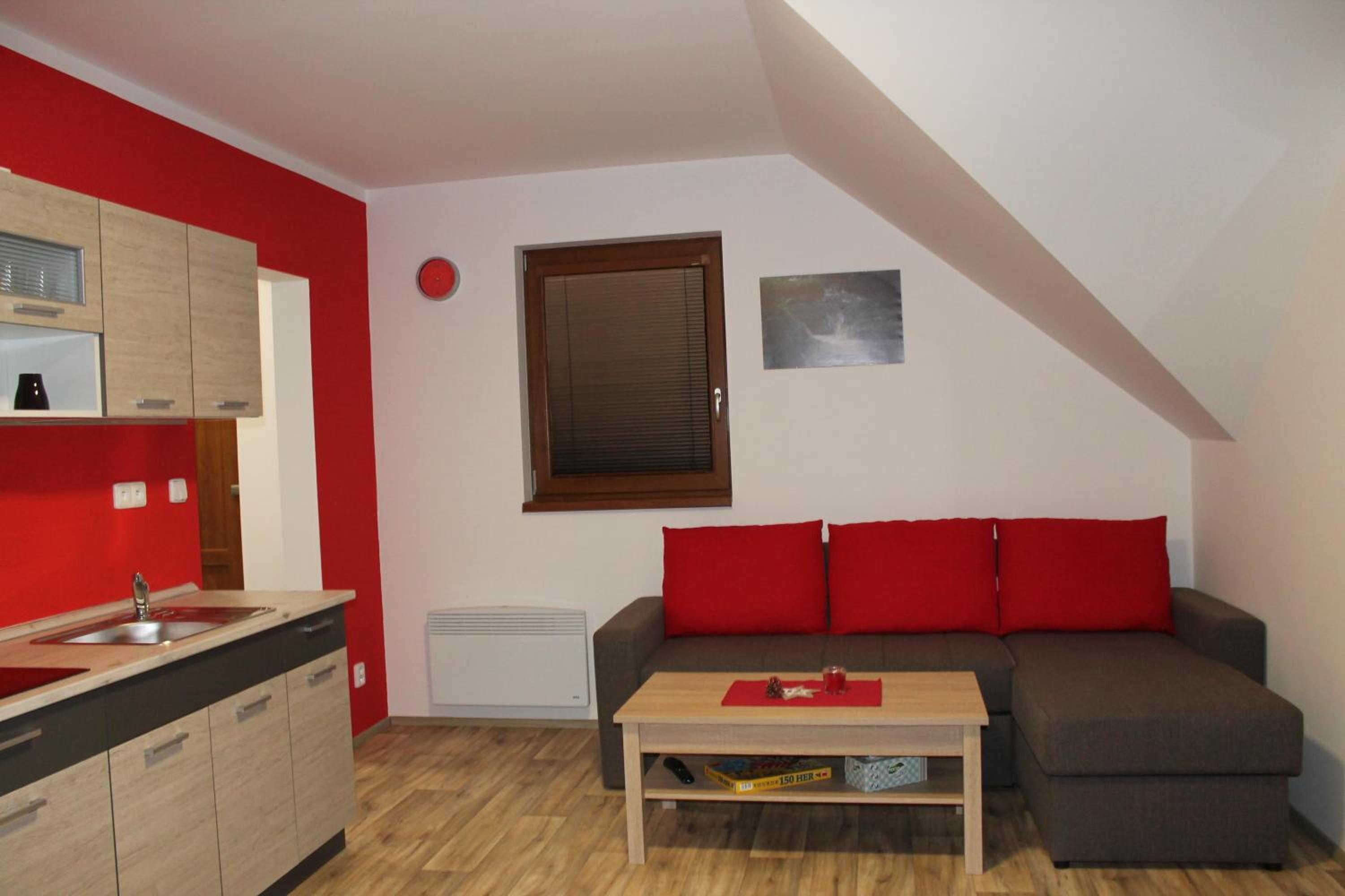 Apartment photo 2