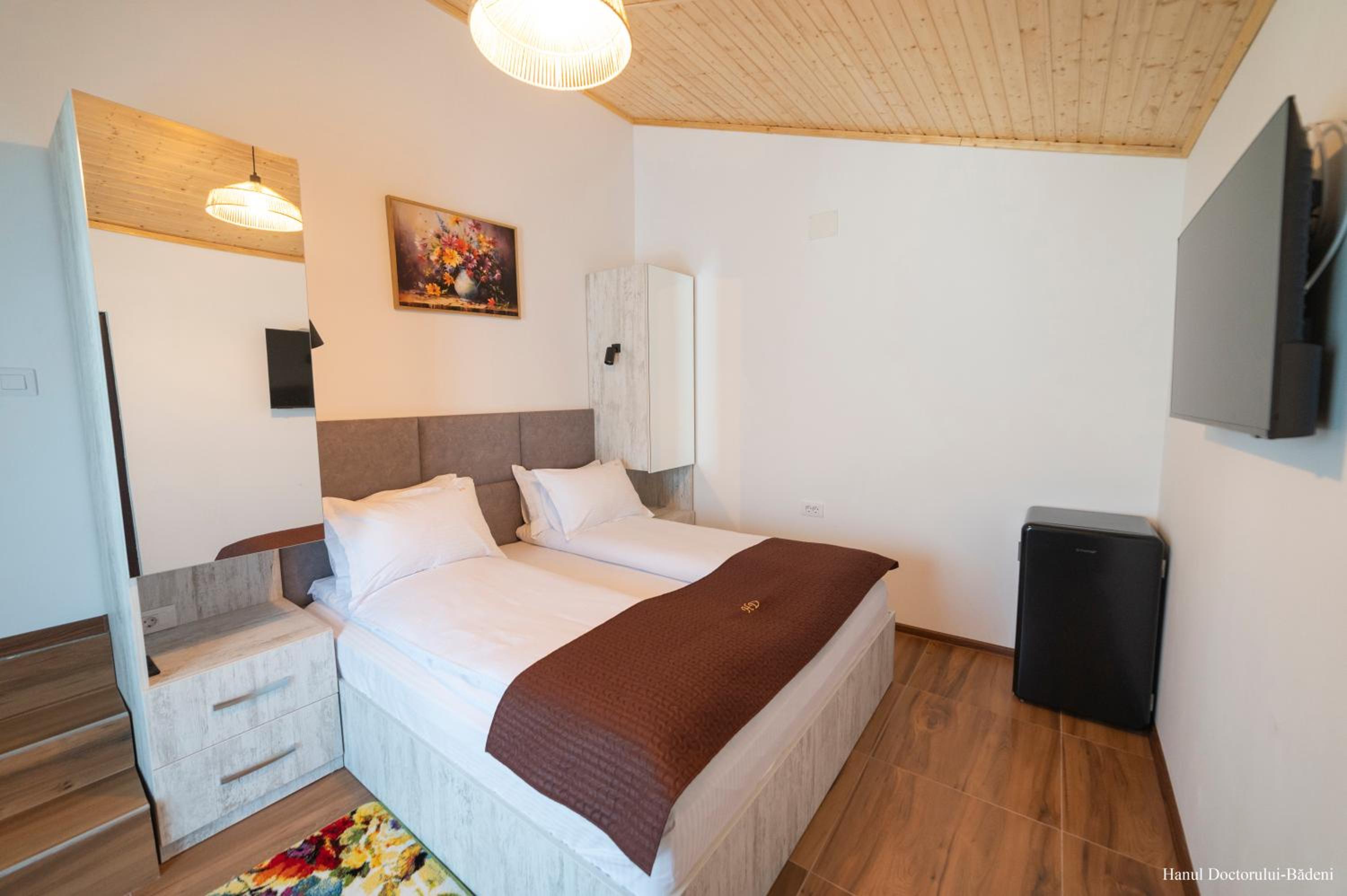 Double Room with Private Bathroom photo 2