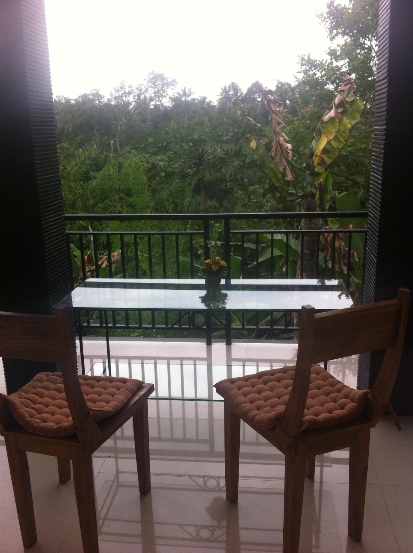 Deluxe Double Room with Balcony - Photo 3