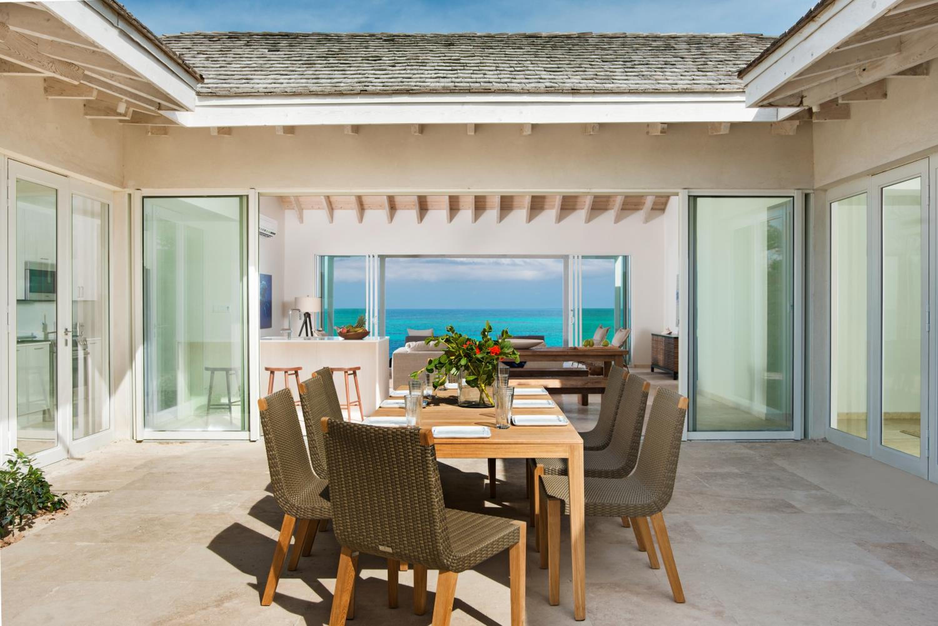Two Bedroom Beachfront Villa Premier photo 3