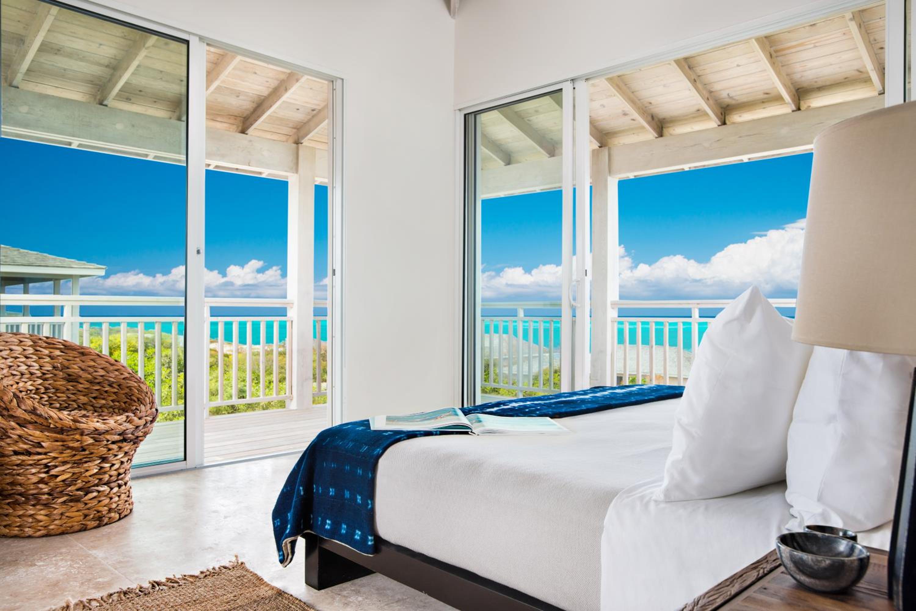 Ridgetop Ocean View Premier Suite photo 2