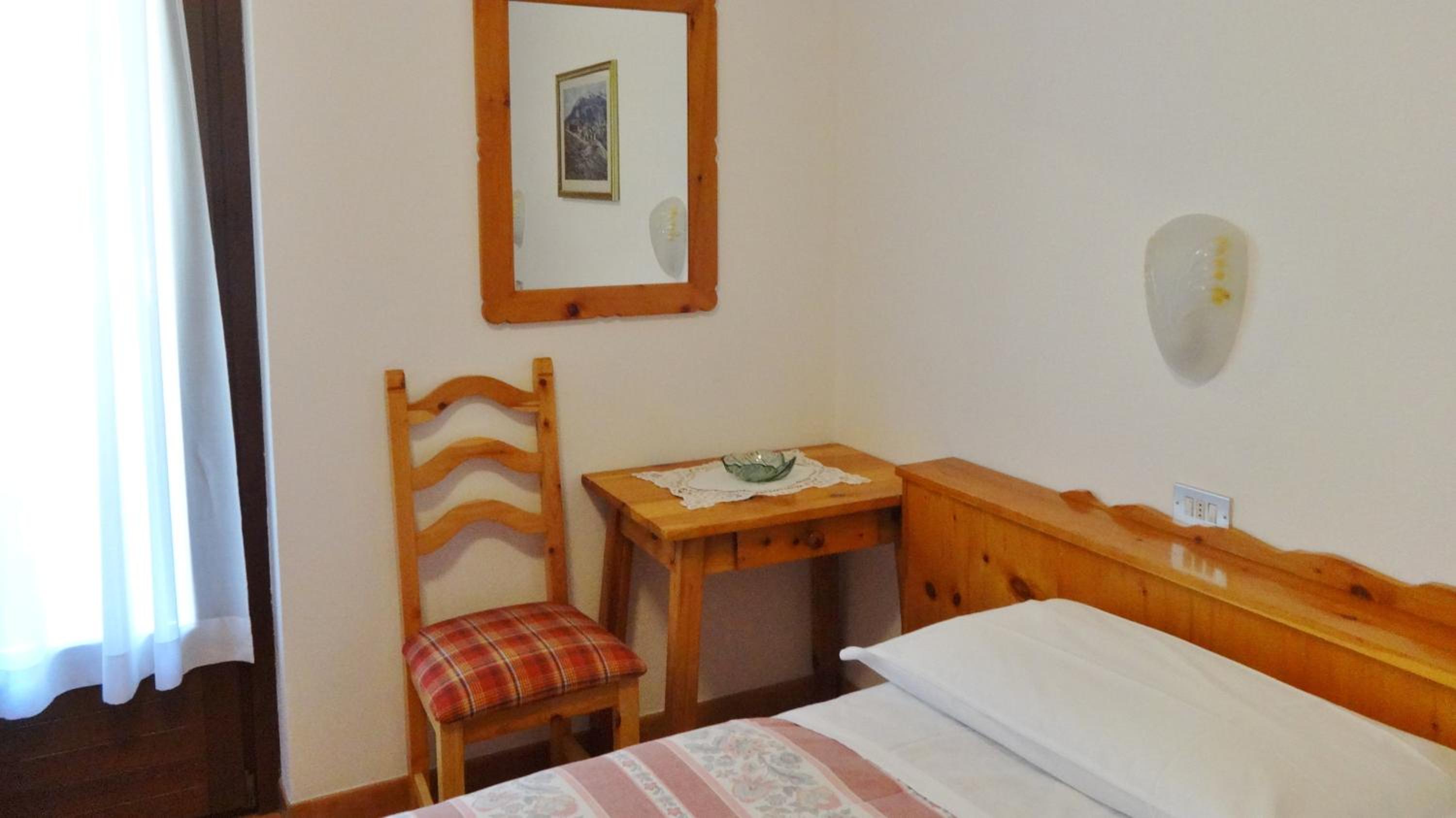 Double Room - Photo 2