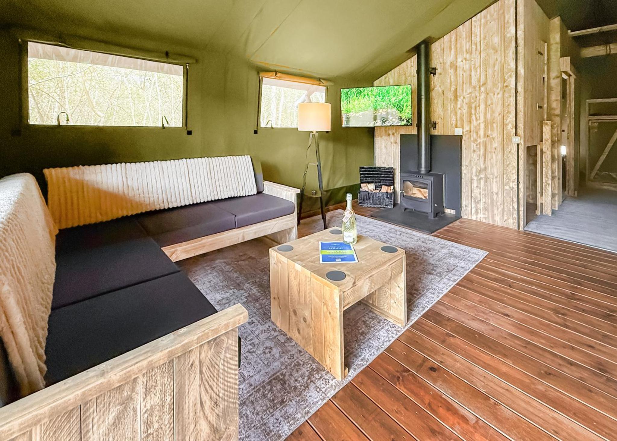 Three-Bedroom Chalet photo 3