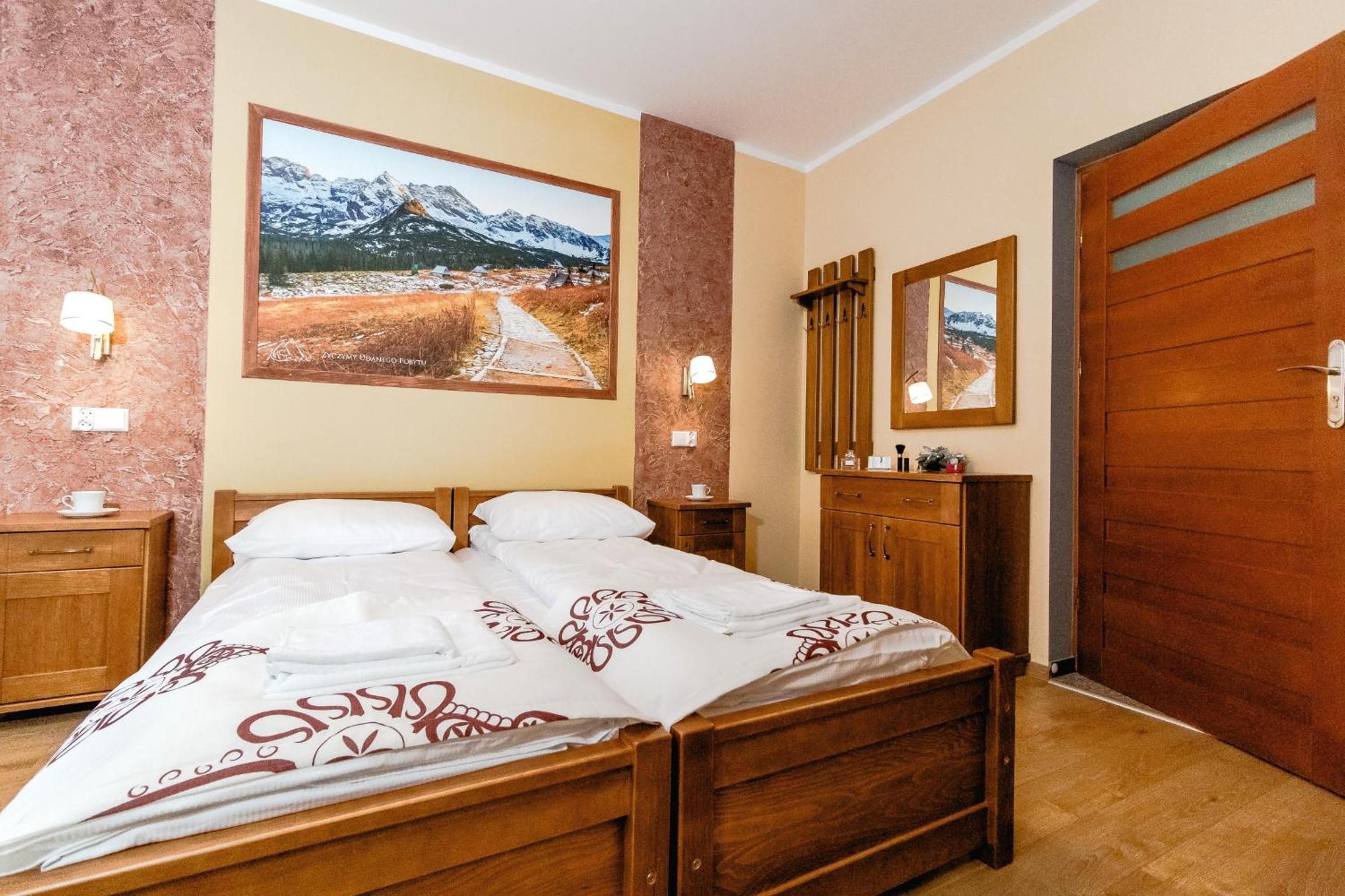 Large Double Room - Photo 2