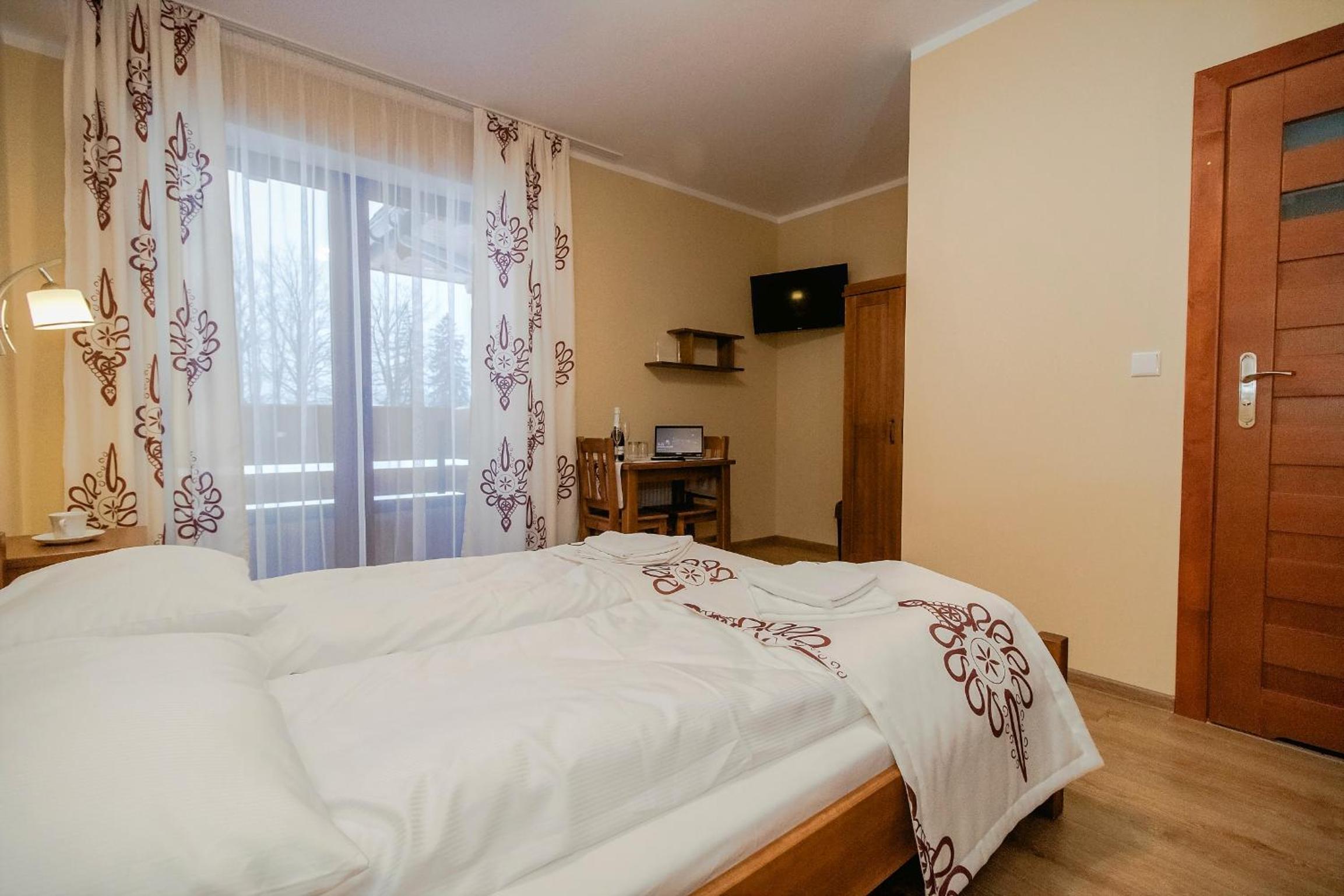 Large Double Room - Photo 25