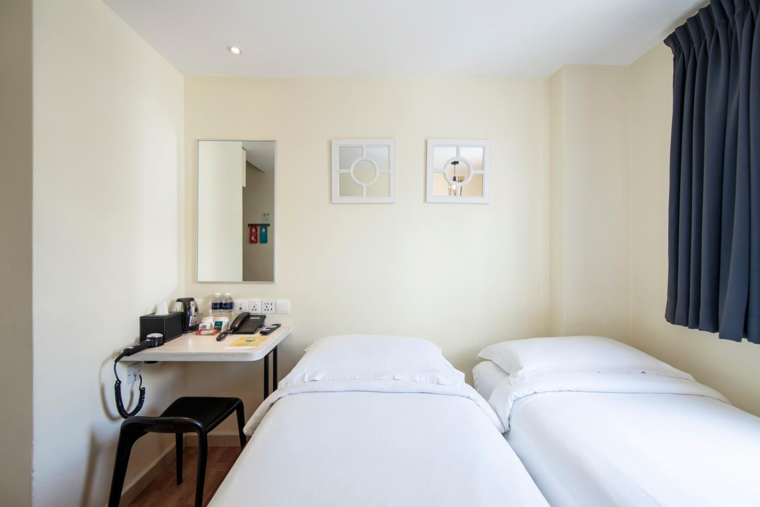 Superior Plus Twin Room photo 3