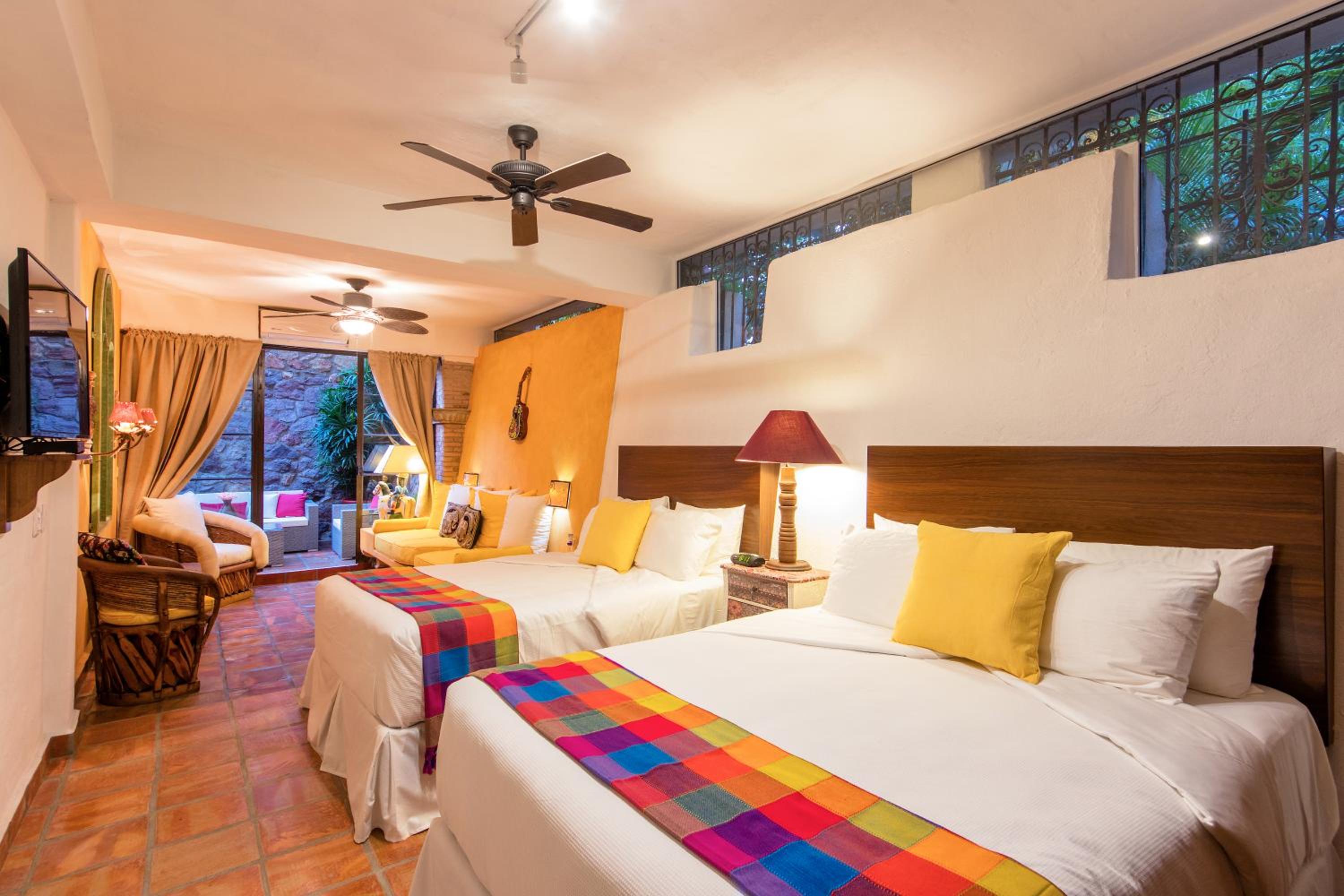 Deluxe Queen Room with Two Queen Beds