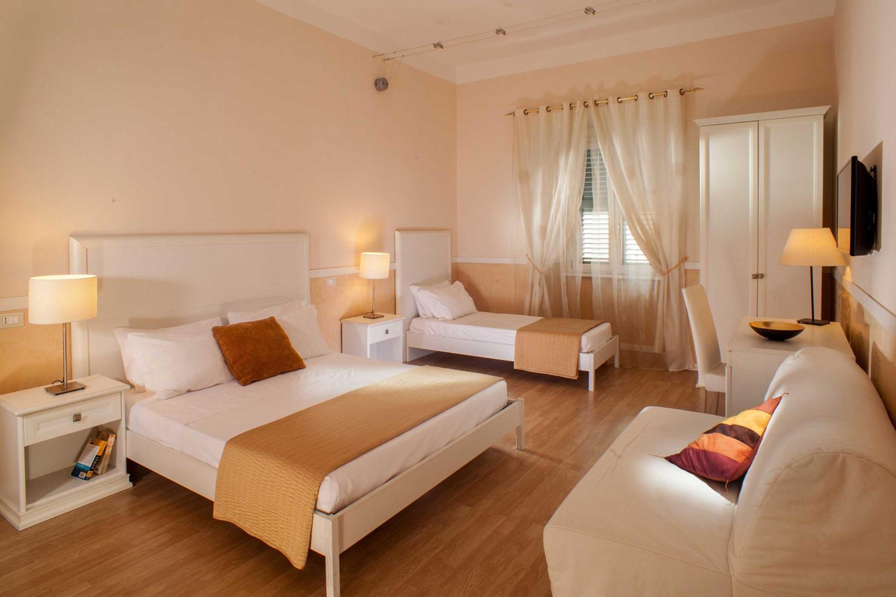 Superior Triple Room photo 1
