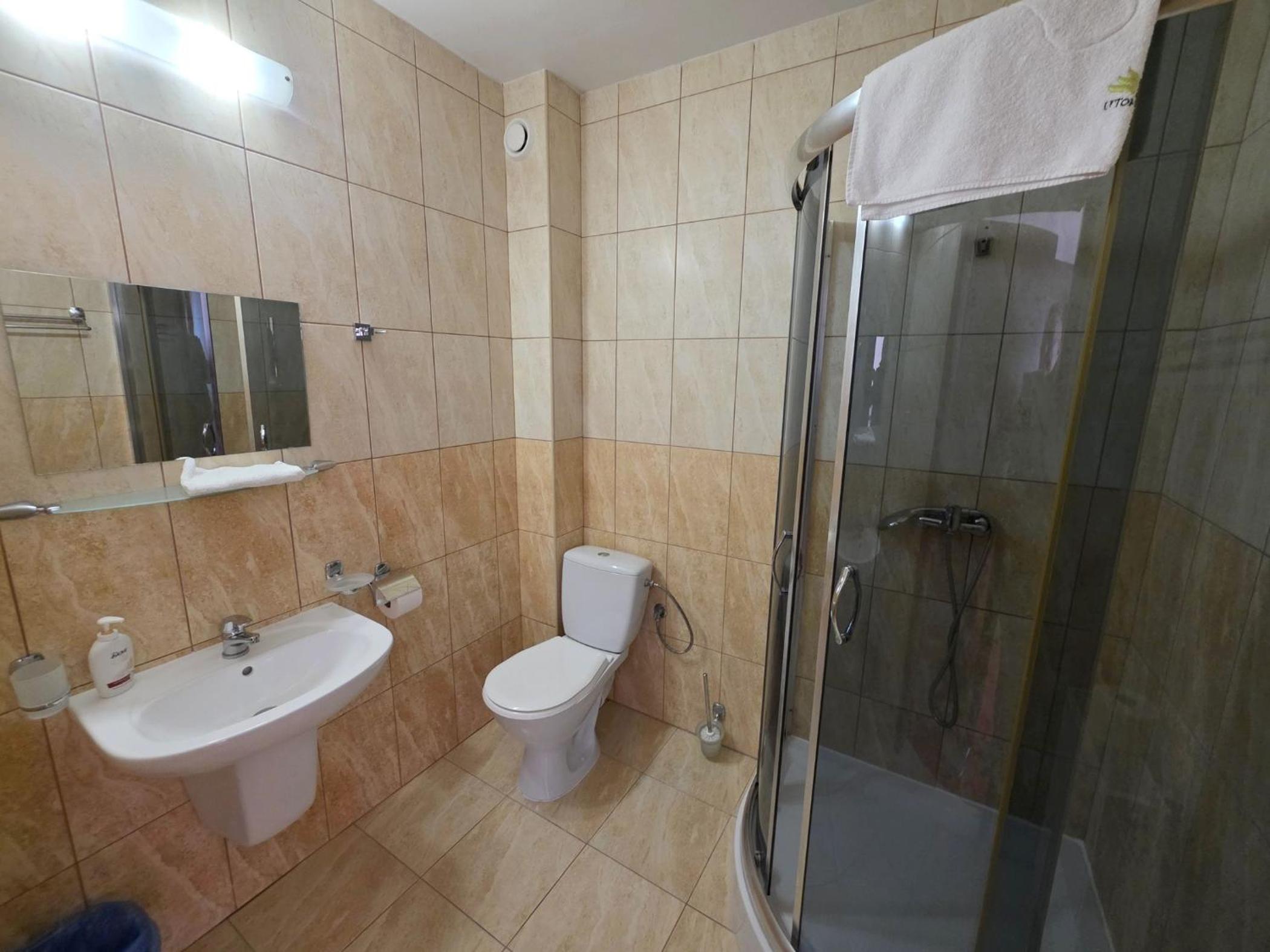 Small Double Room photo 1