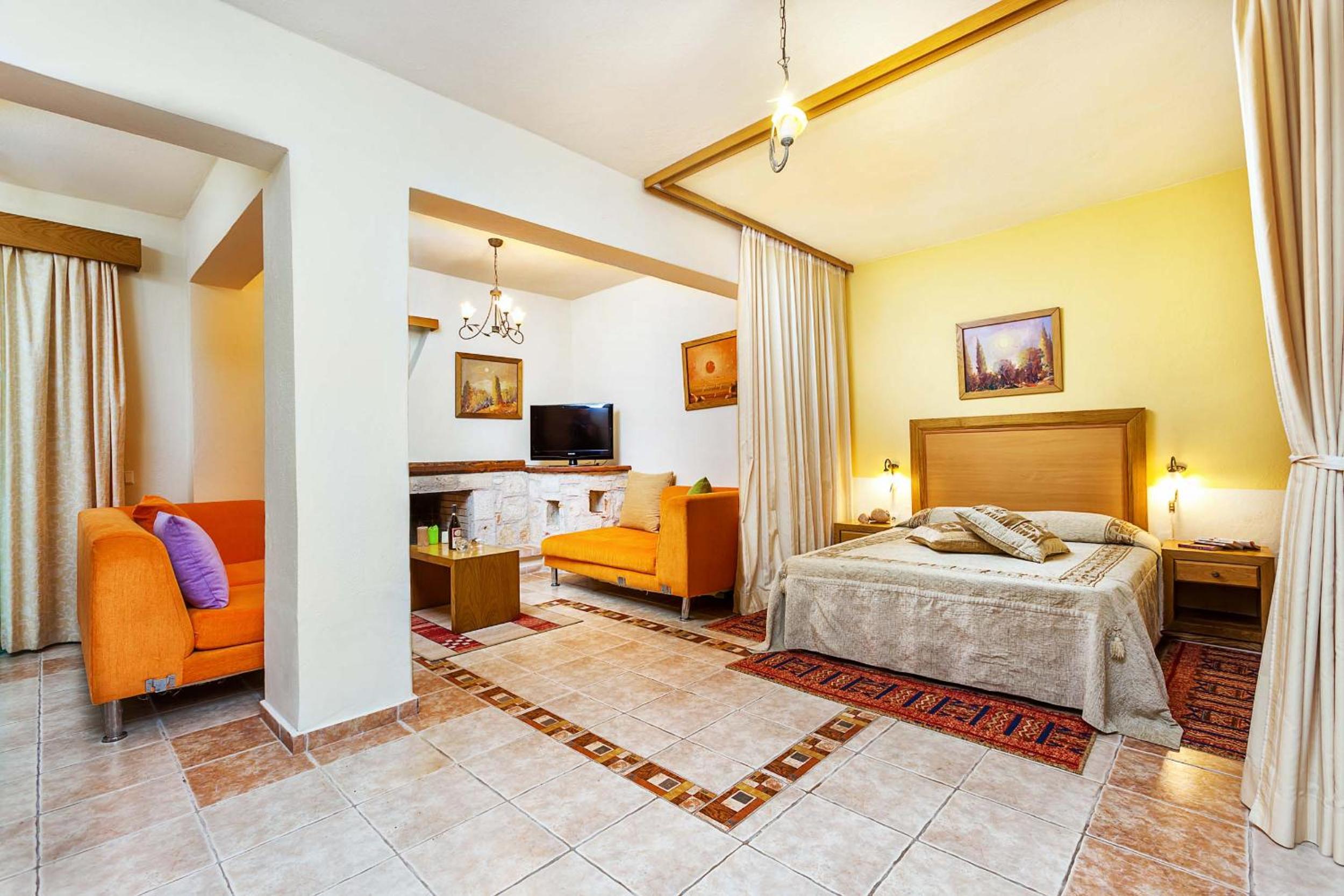Dias Three-Bedroom Villa