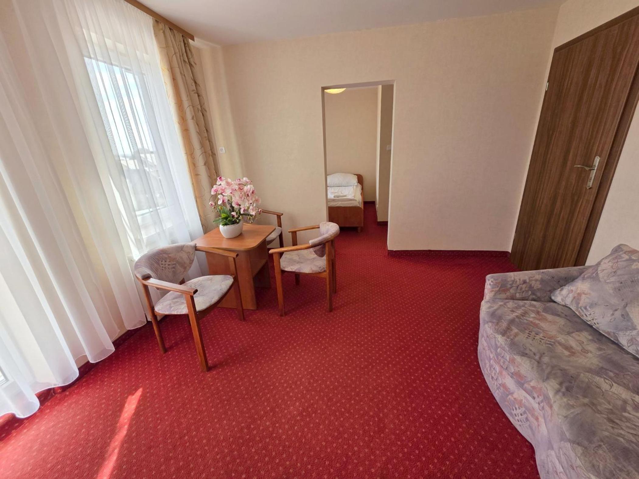 Triple Room with Balcony photo 3