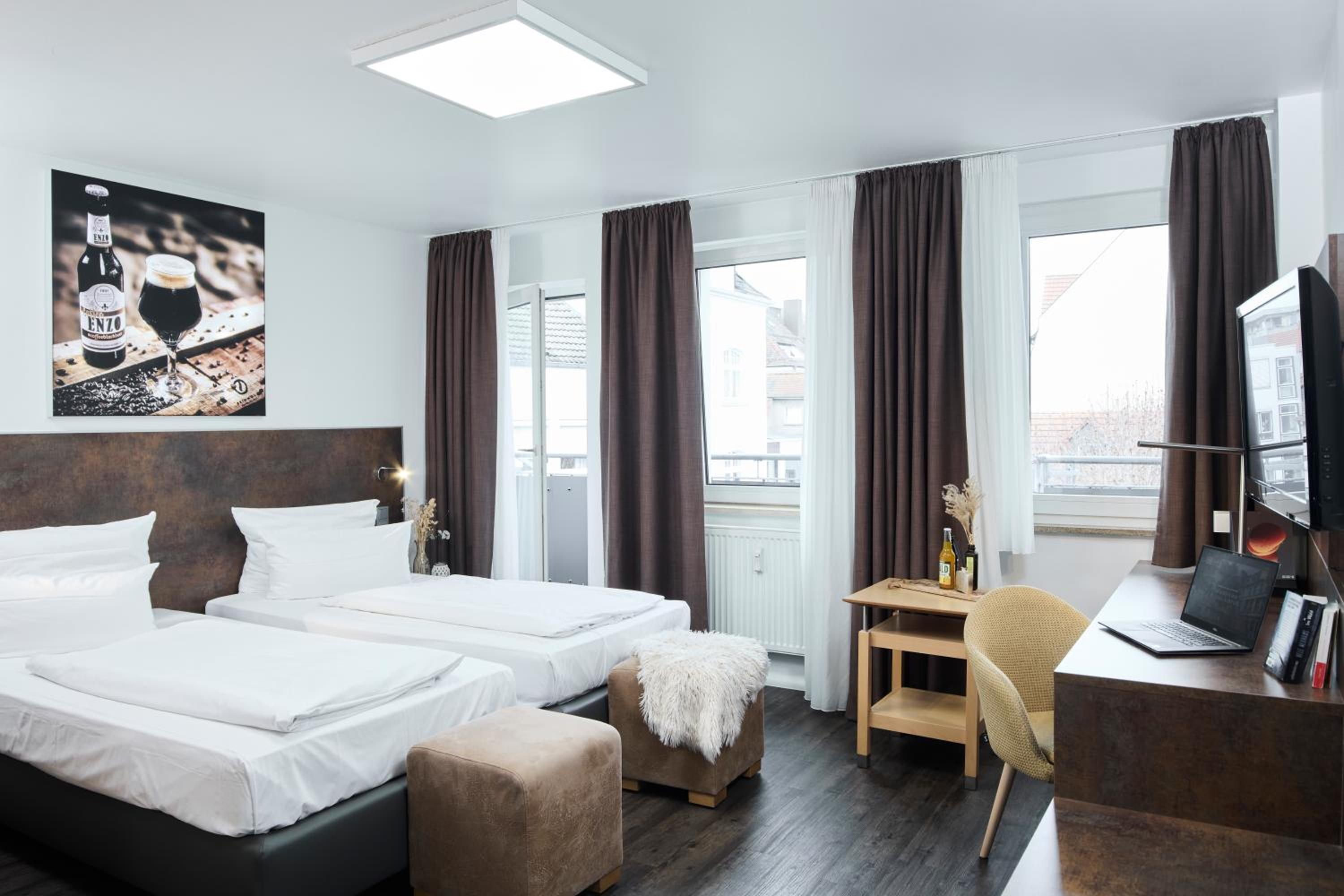 Standard Double Room photo 3