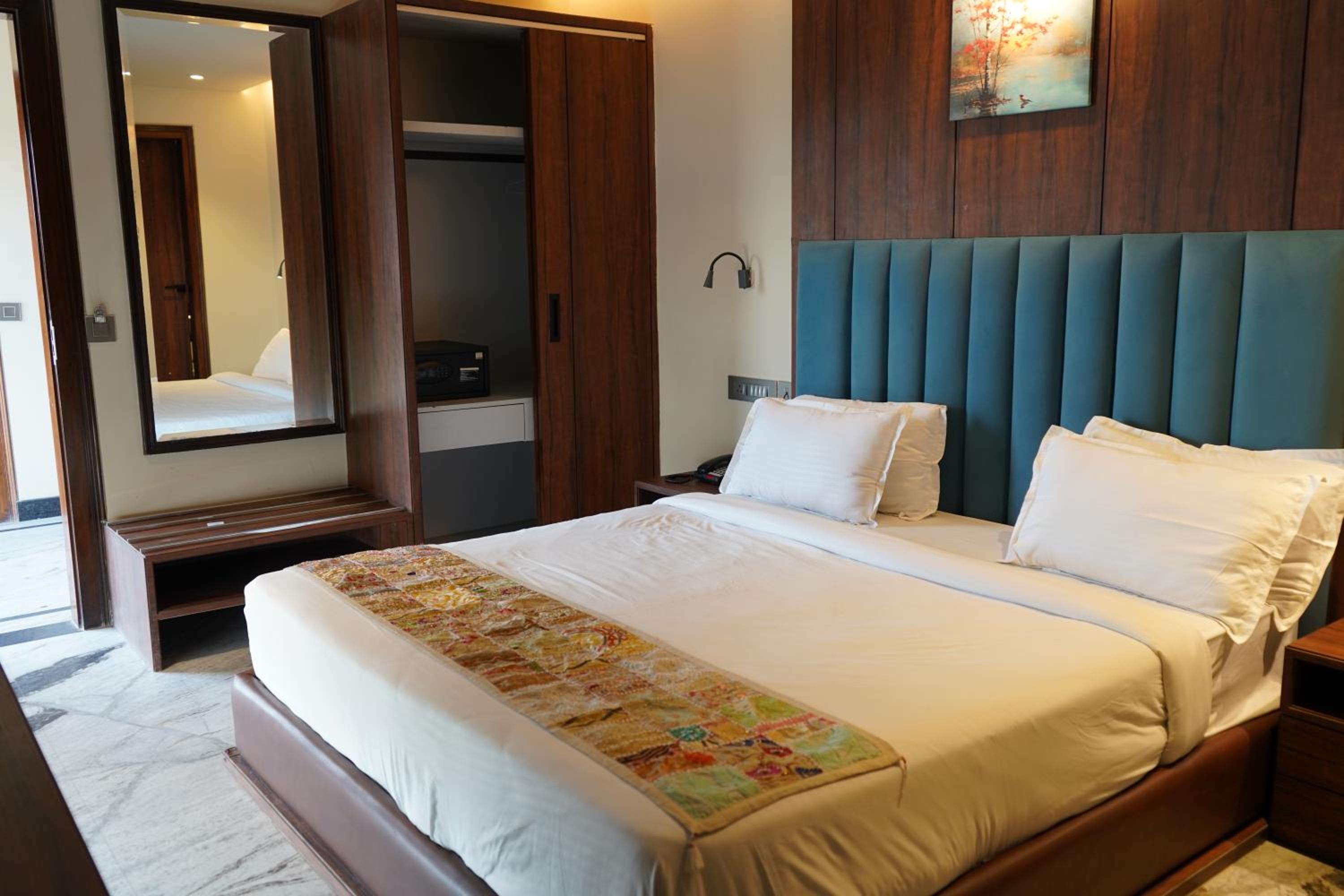 Superior Queen Room - Photo 5