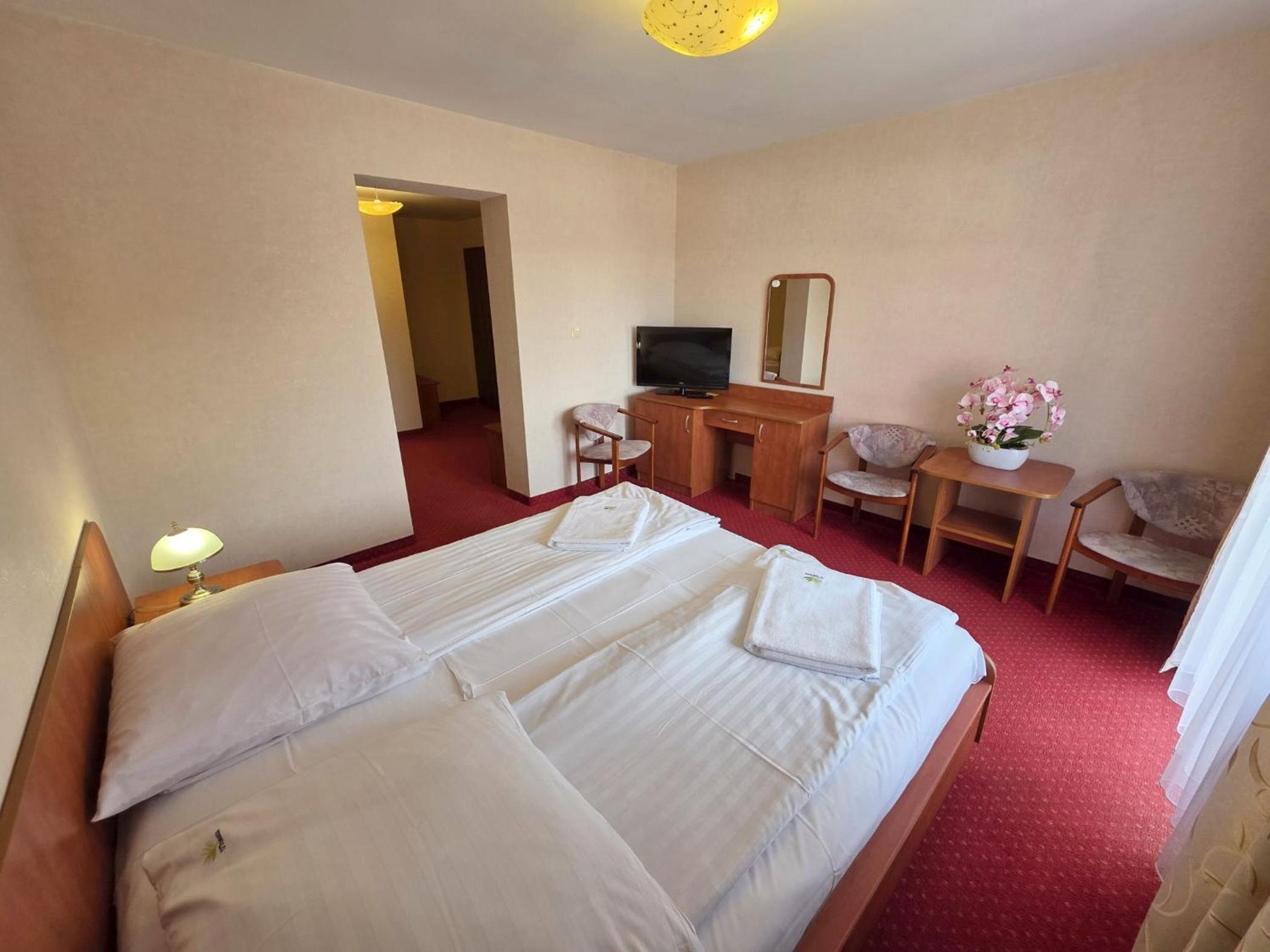 Triple Room with Balcony photo 2