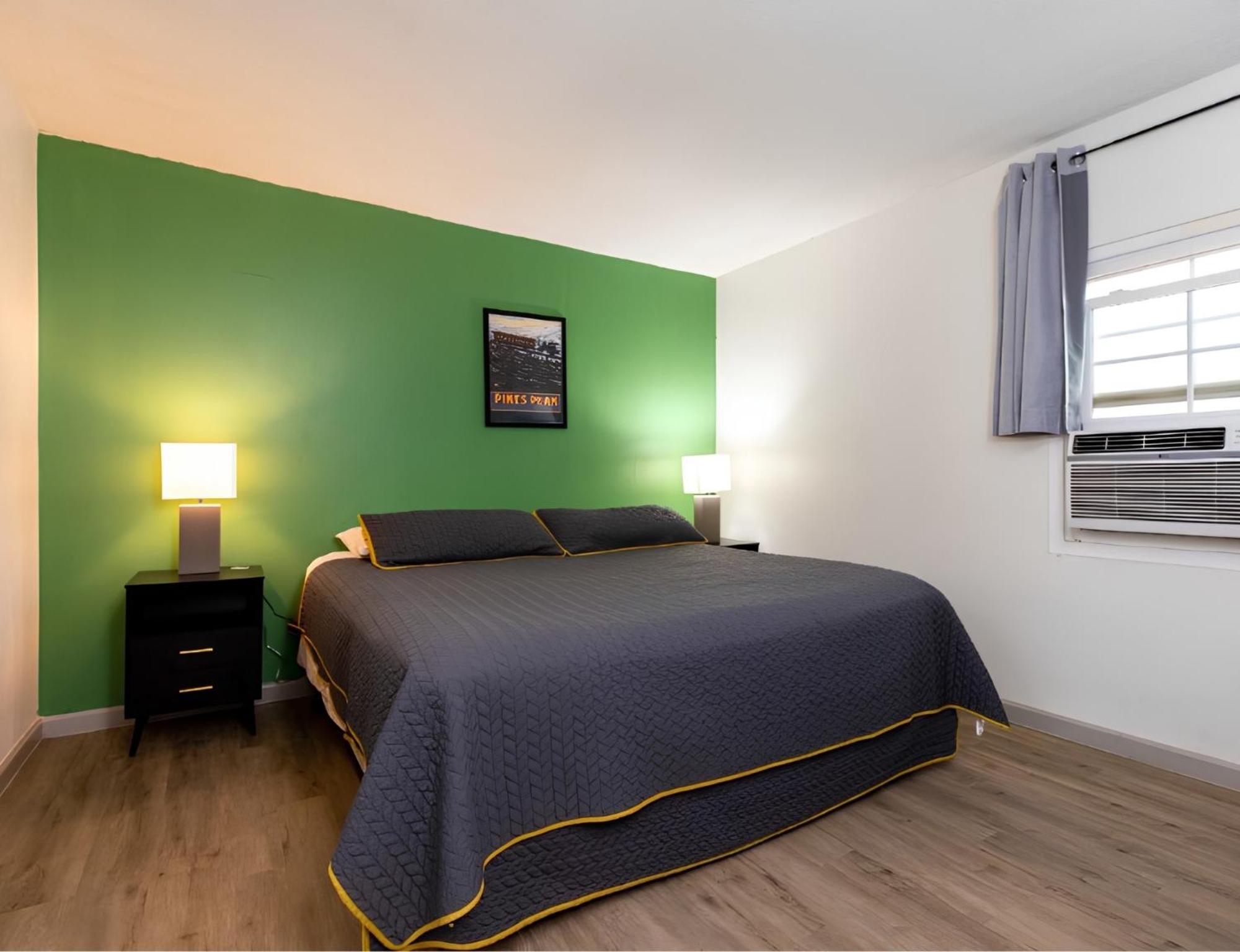 Two-Bedroom Suite photo 1
