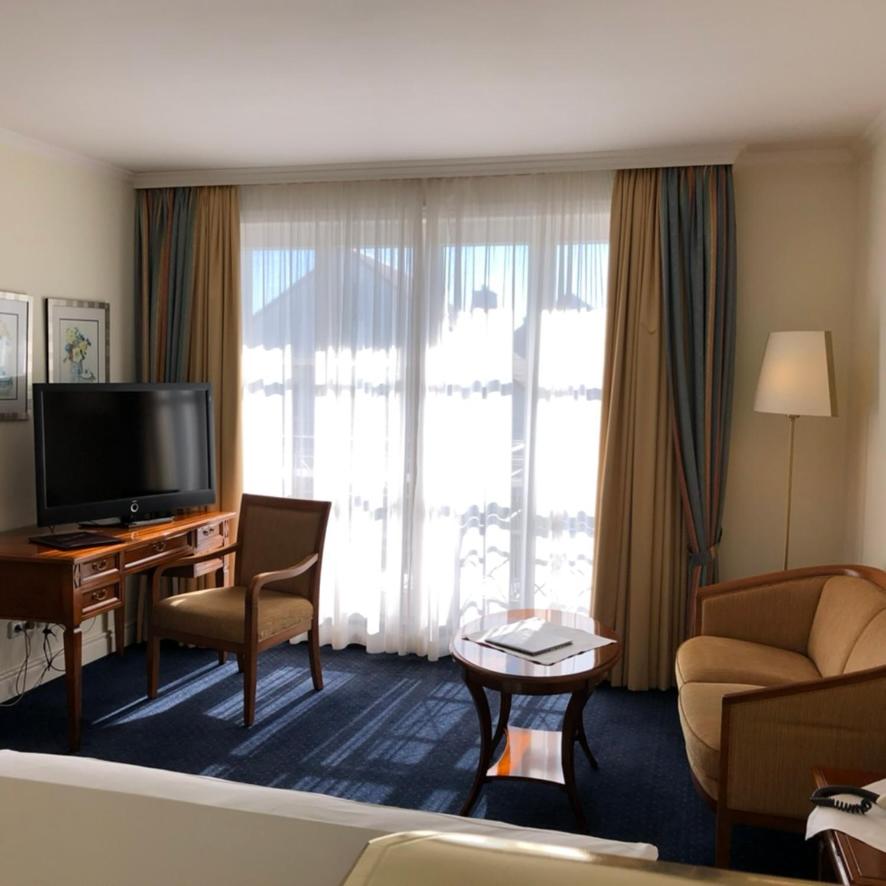 Junior Suite with Balcony photo 3