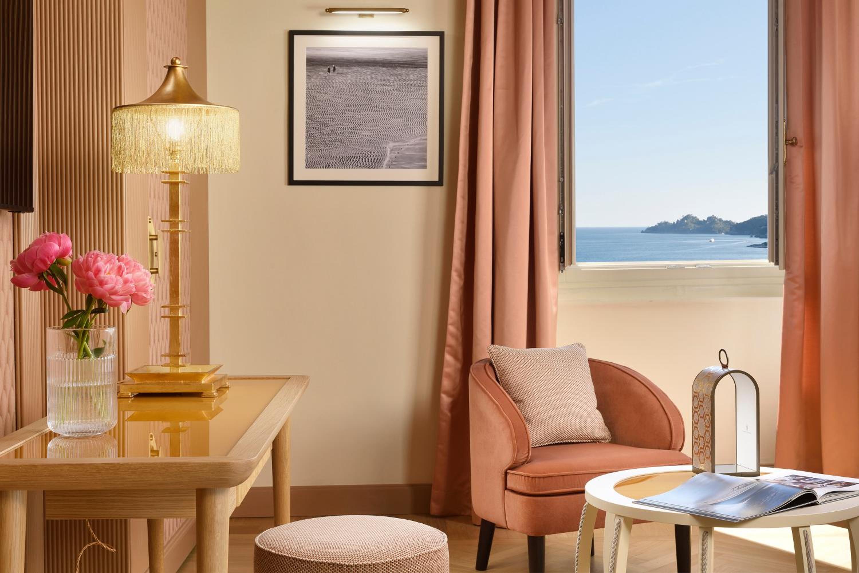 Deluxe Junior Suite