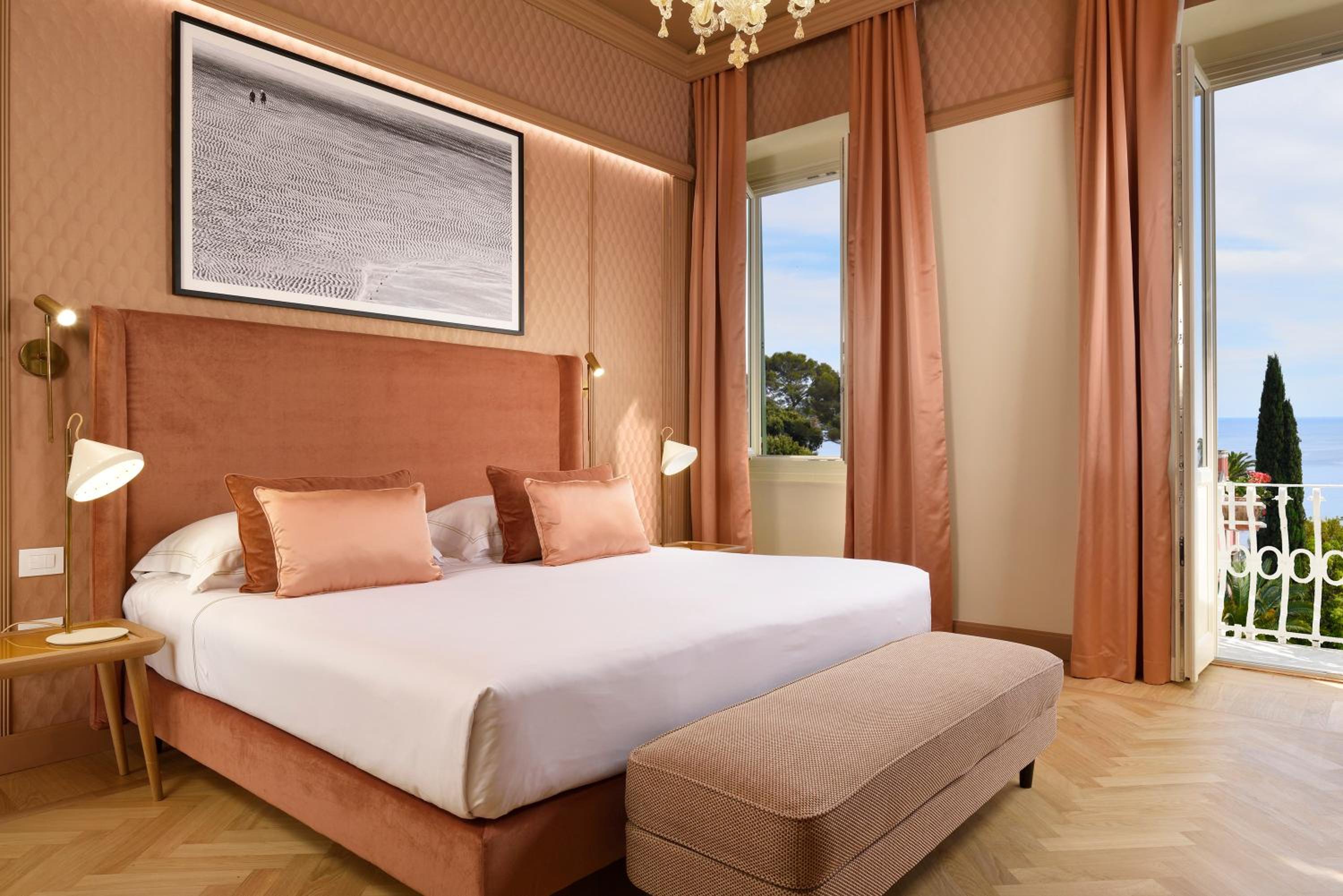 Deluxe Junior Suite