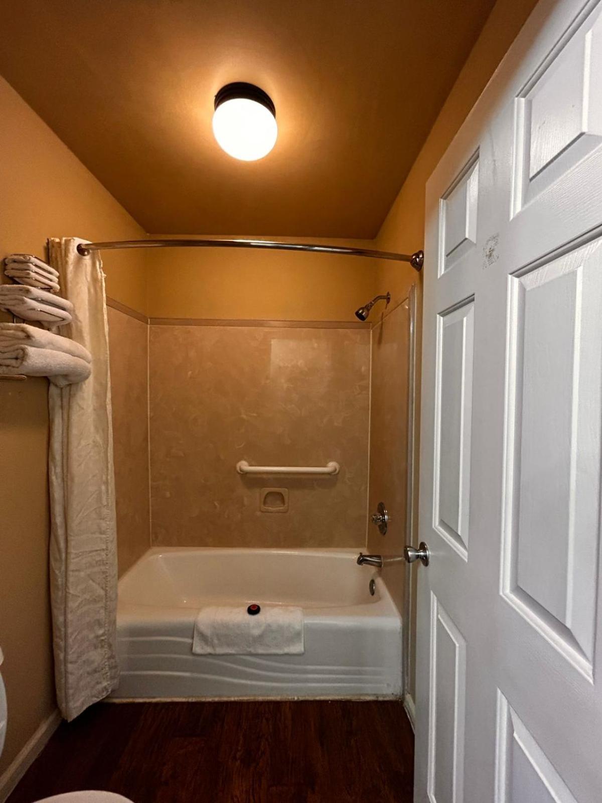 Plantation Oaks Suites & Inn Millington, Billede 9