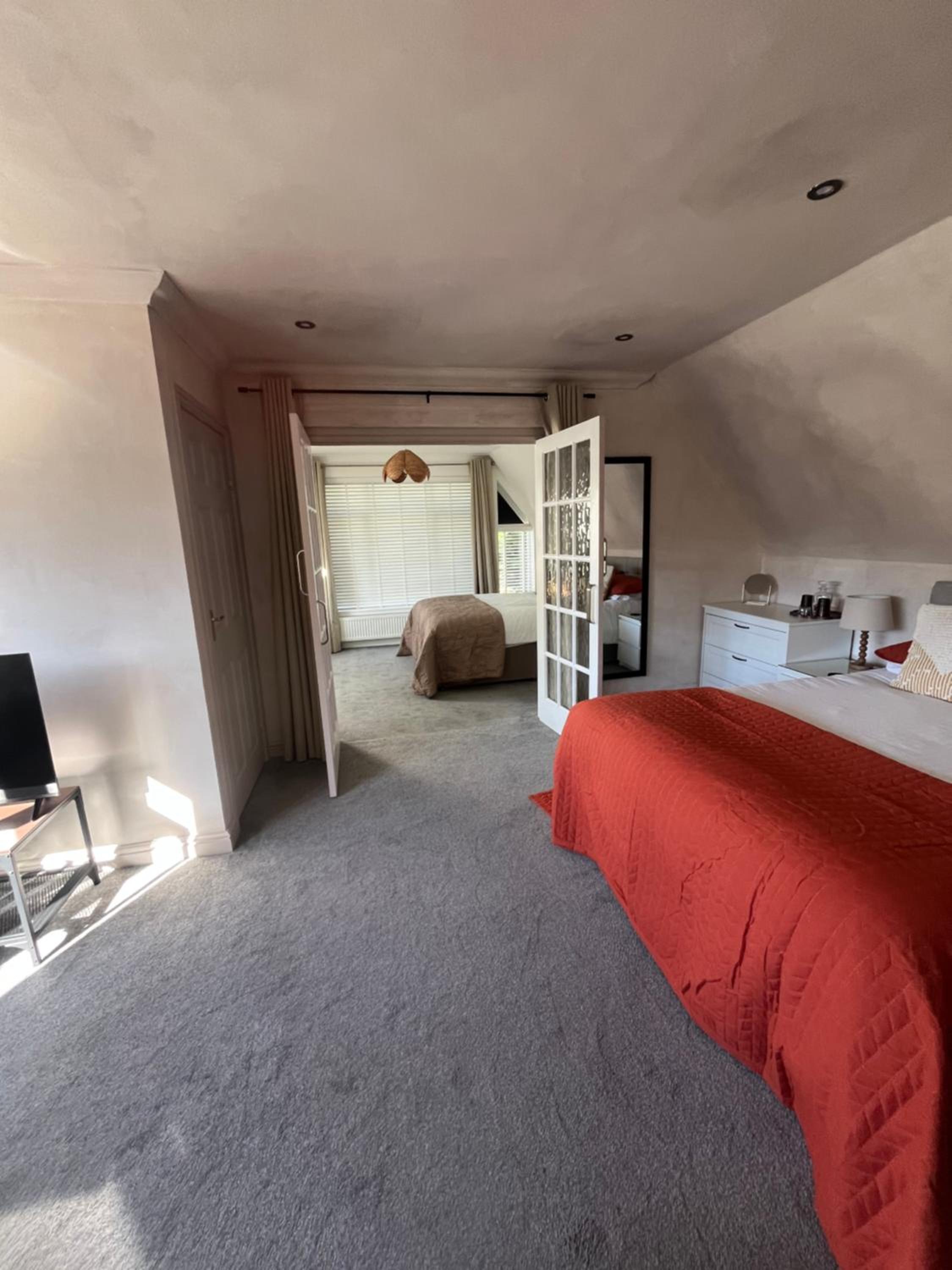 Deluxe Family Room