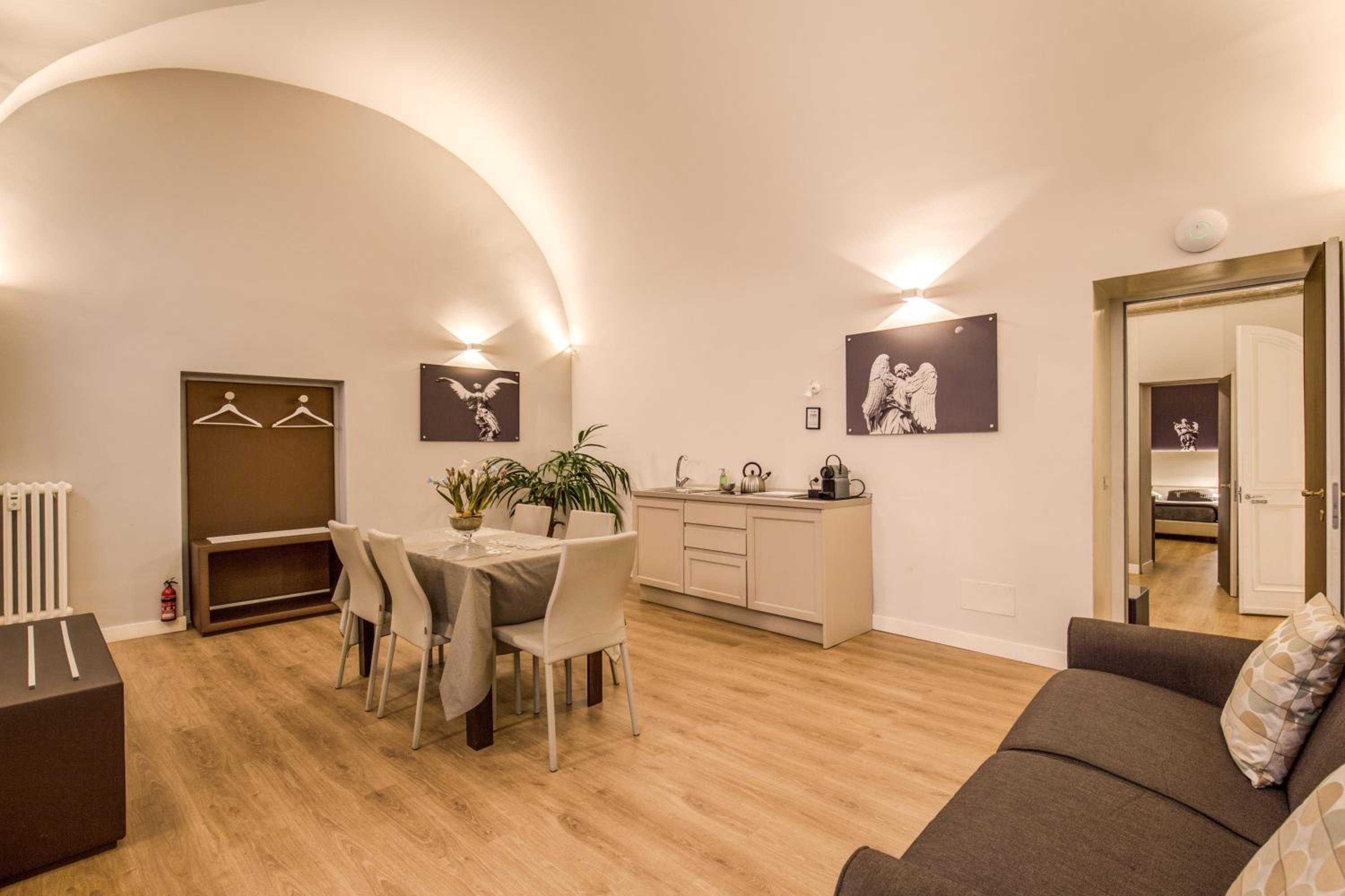 Luxury Two-Bedroom Apartment photo 1