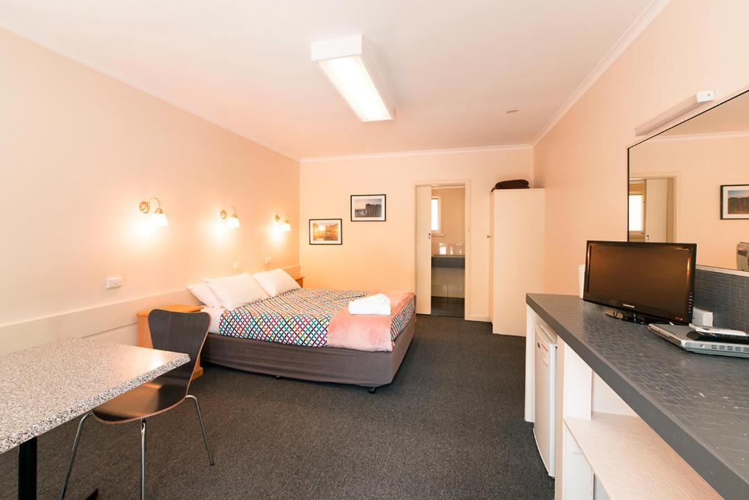 Budget Room for 2 photo 1