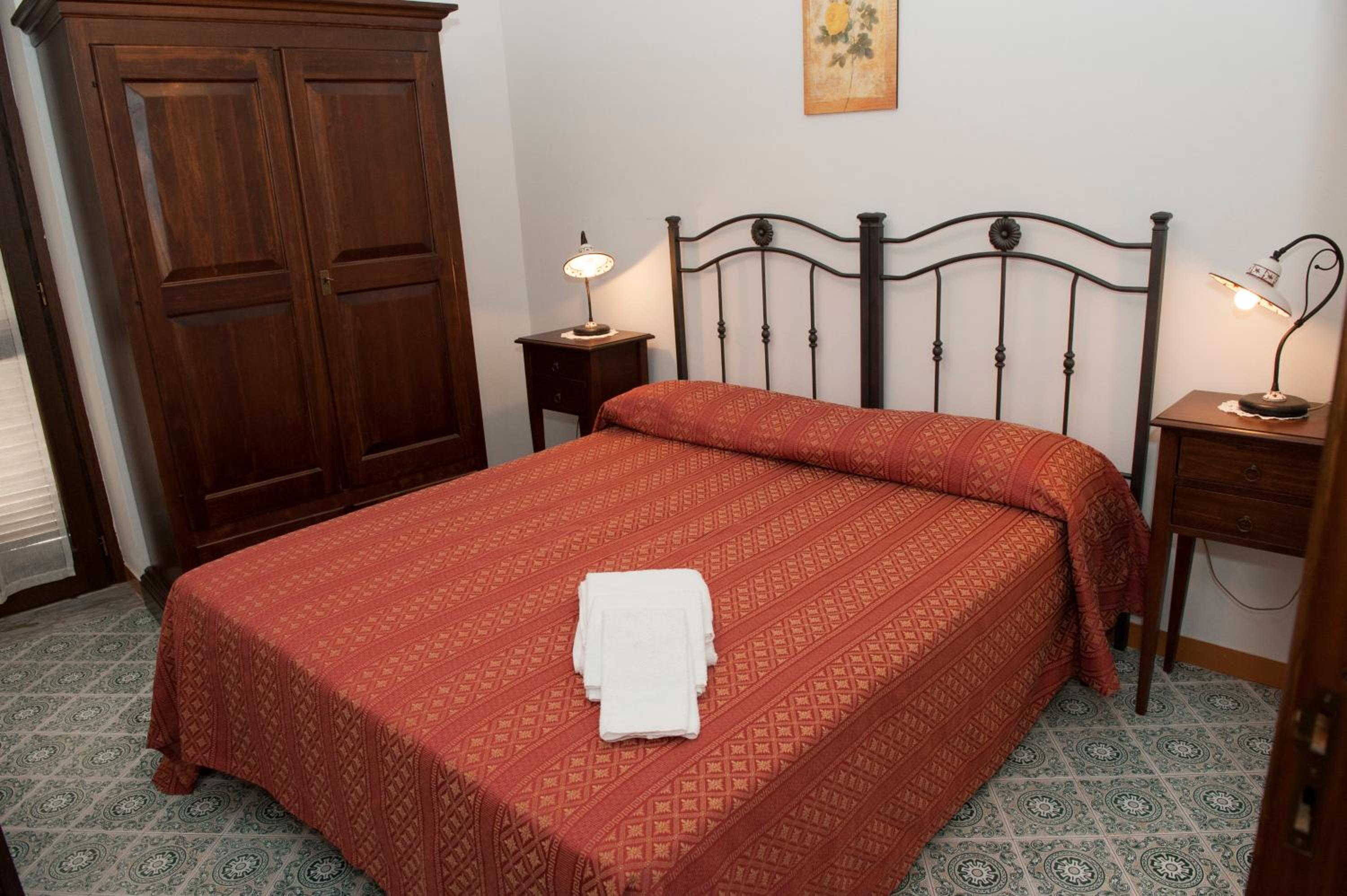 Two-Bedroom Apartment with Terrace photo 1