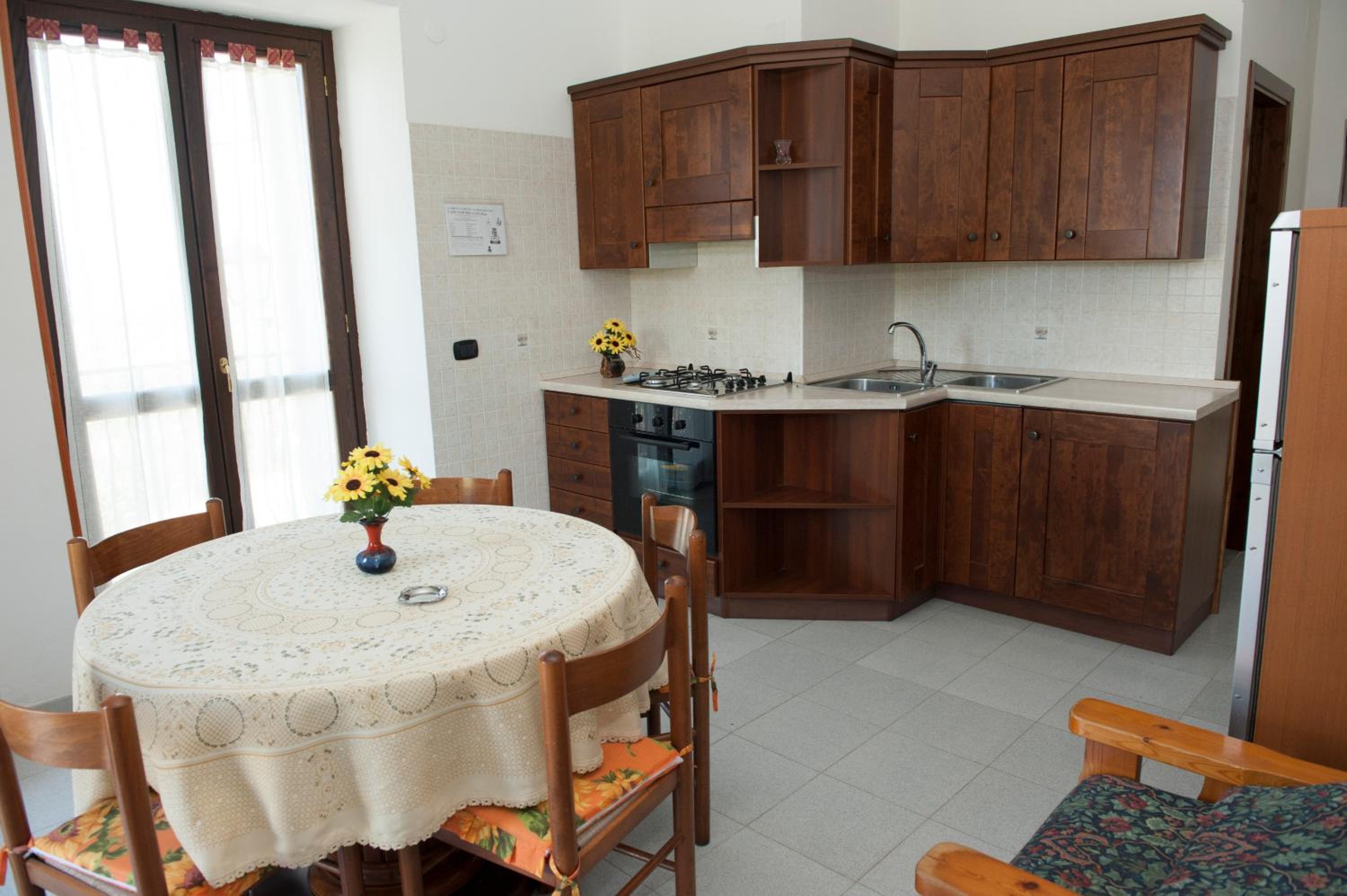 Two-Bedroom Apartment with Terrace photo 2