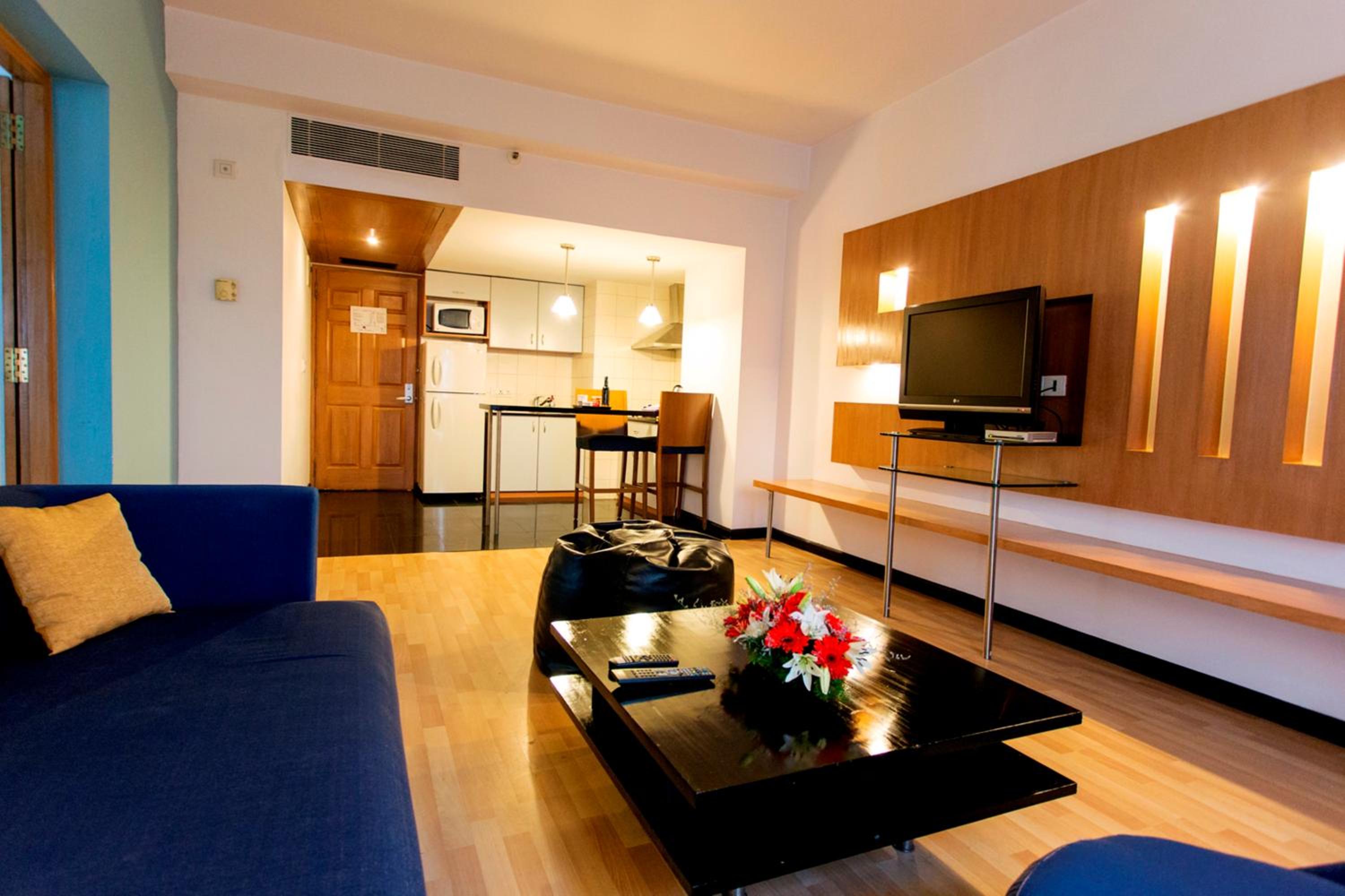 One-Bedroom Suite One-Bedroom Suite