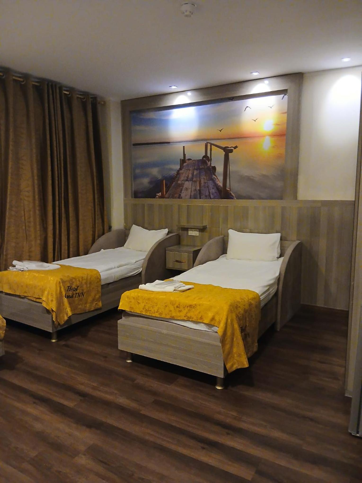 Triple Room with Bathroom photo 2