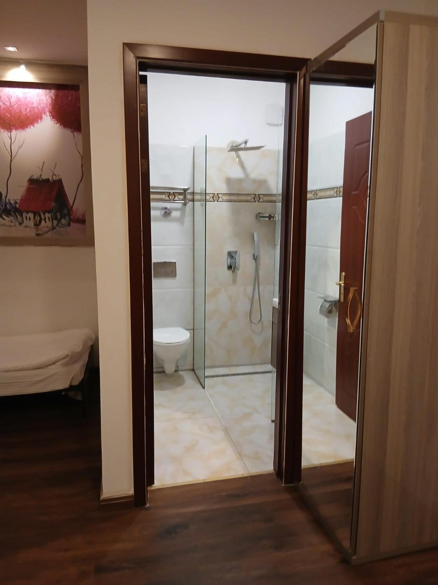 Standard Twin Room photo 2