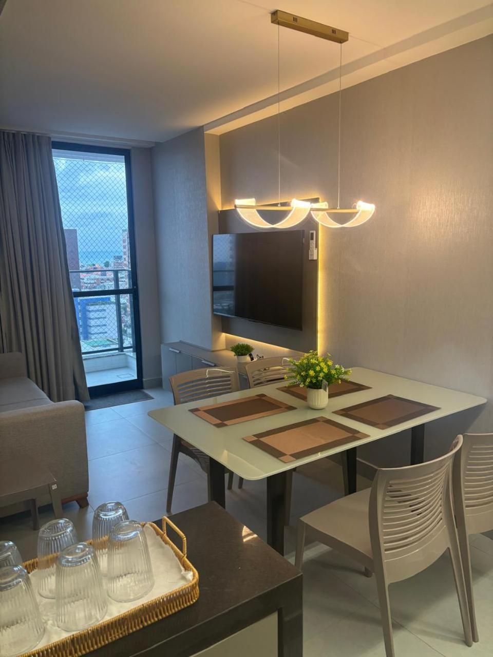Two-Bedroom Deluxe Apartment photo 3