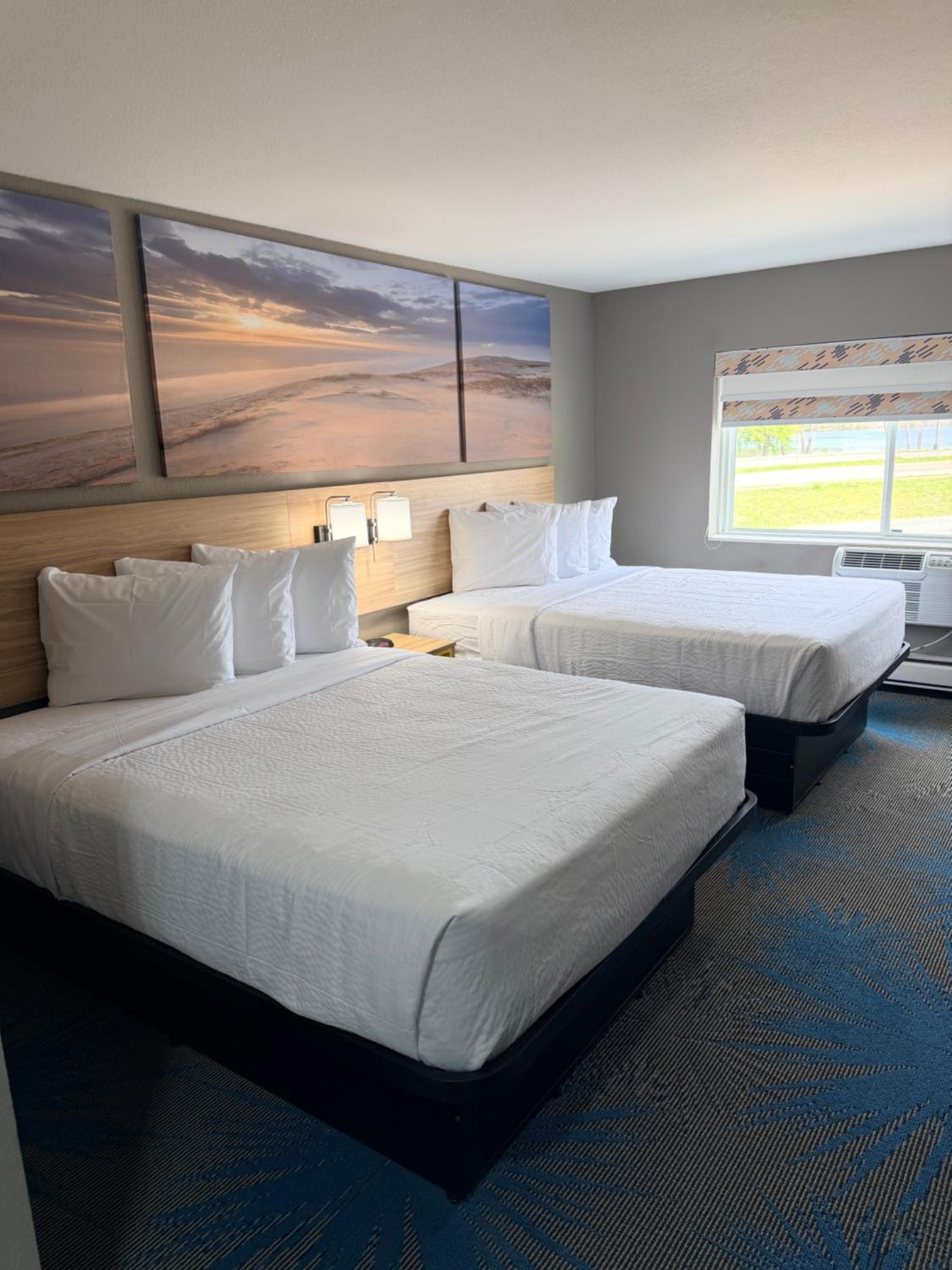 Queen Room with Two Queen Beds - Non-Smoking
